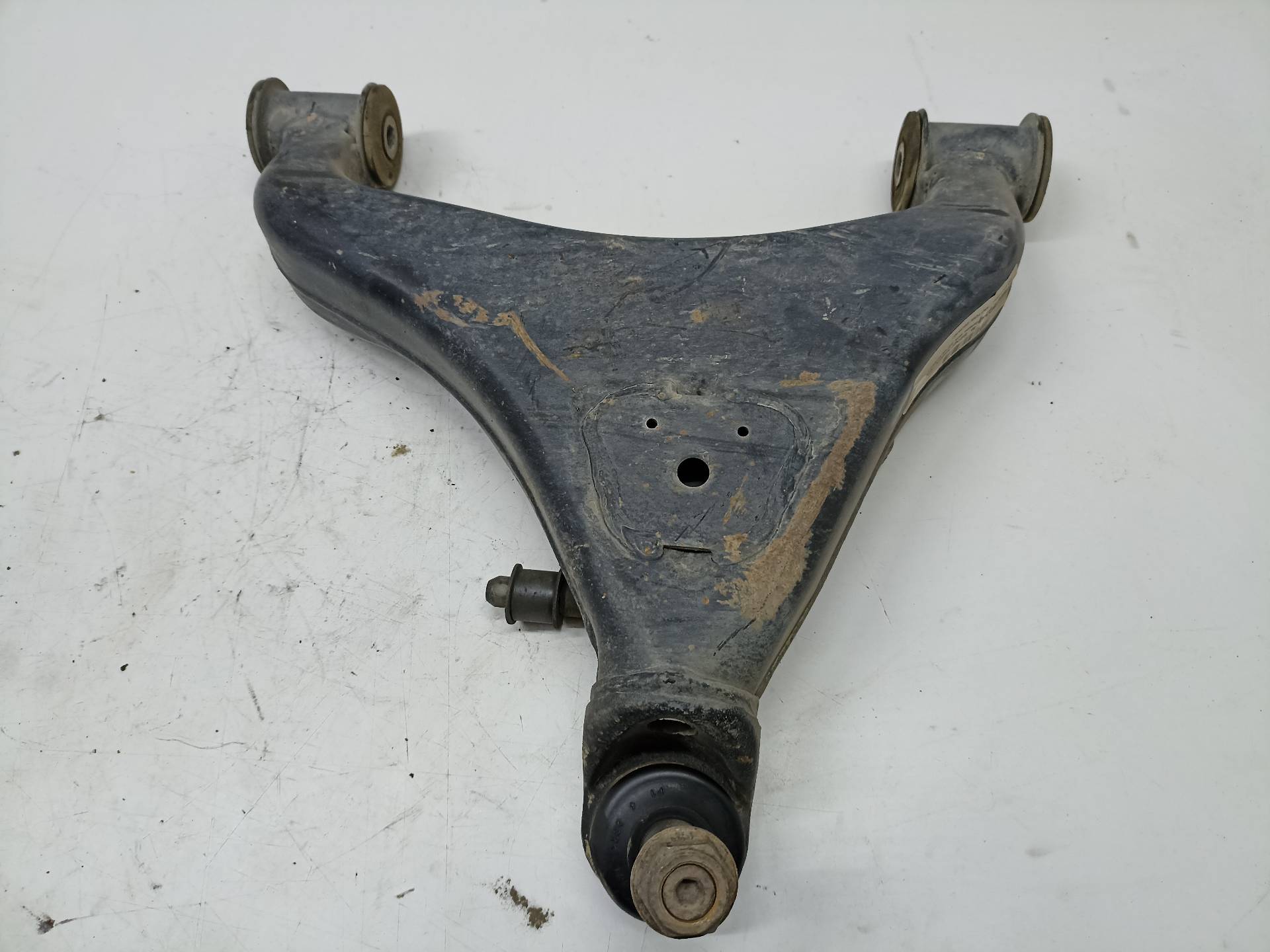 MERCEDES-BENZ Sprinter 1 generation (903) (1995-2006) Front Right Arm 24330804