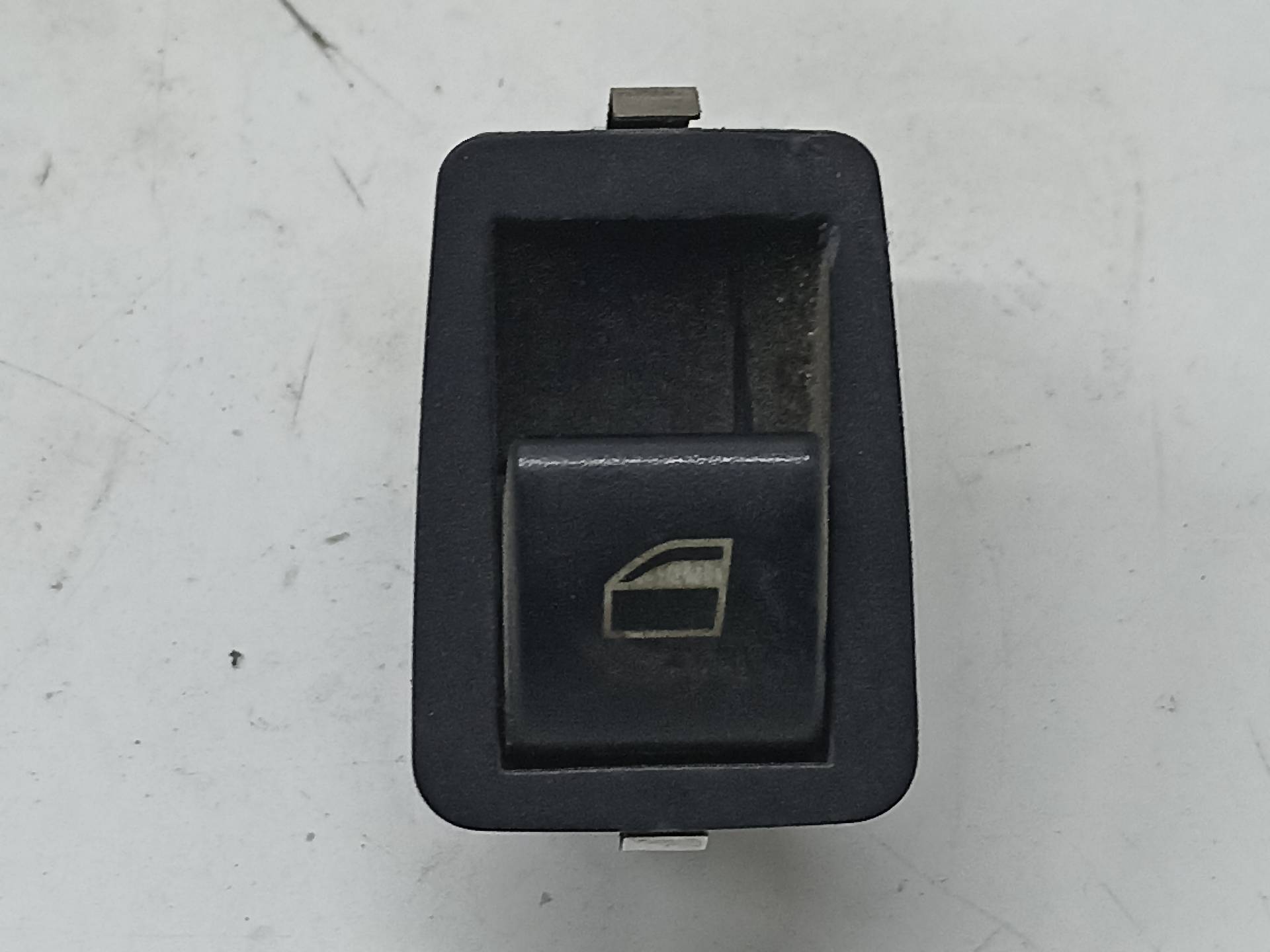 FIAT 3 Series E46 (1997-2006) Rear Right Door Window Control Switch 6902174 24313805