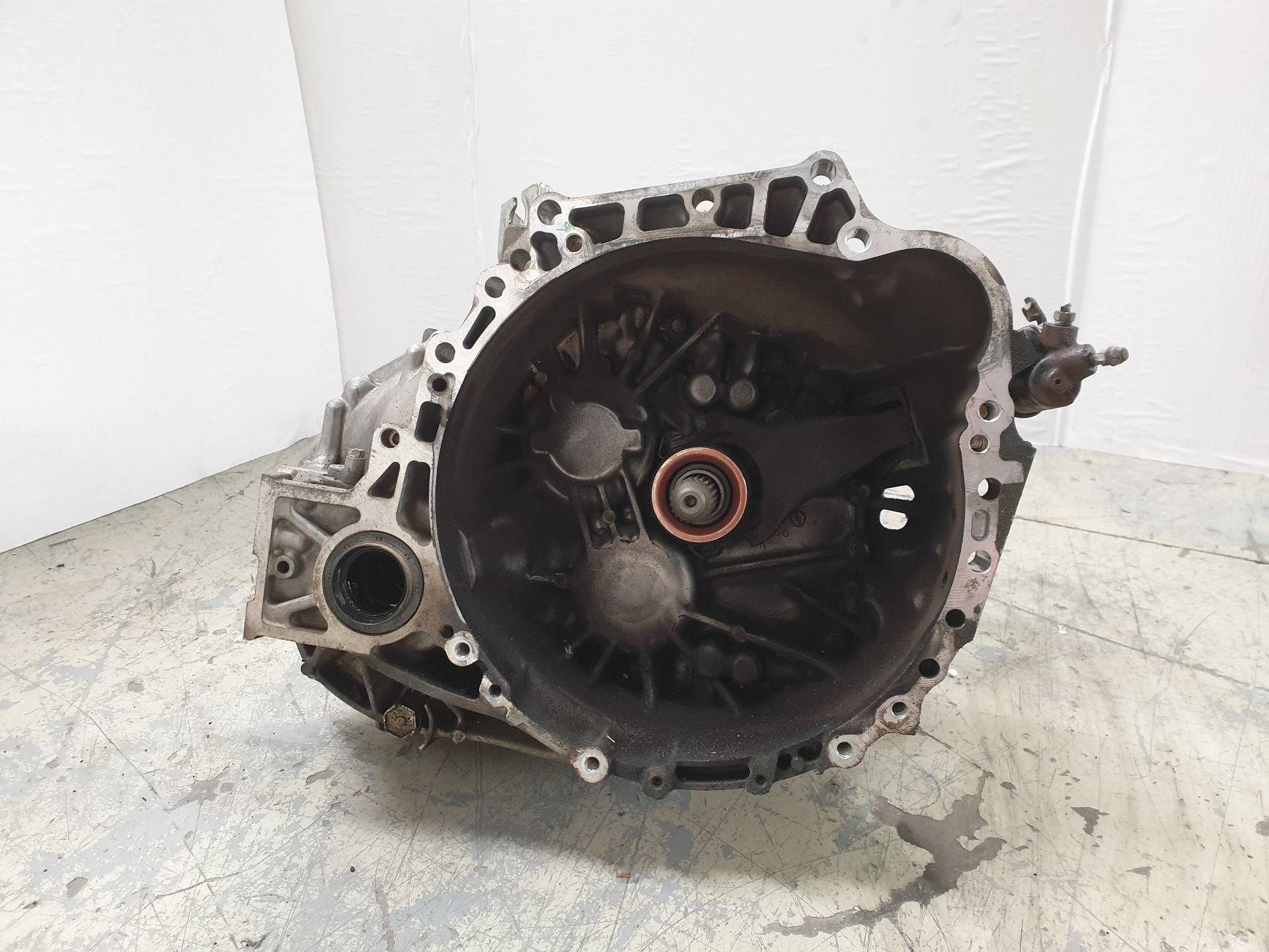 TOYOTA Verso 1 generation (2009-2015) Коробка передач 3030064080 24341700