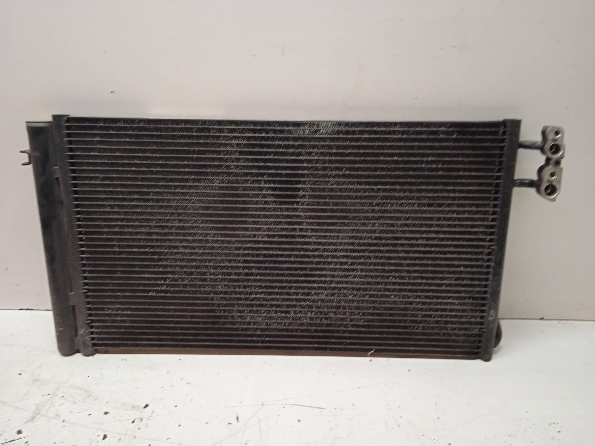 BMW 3 Series E90/E91/E92/E93 (2004-2013) Air Con Radiator 693003903 24335775