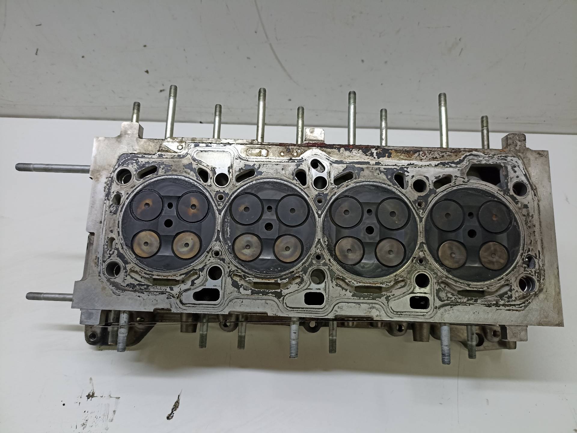 OPEL Insignia A (2008-2016) Engine Cylinder Head 55571949 24339542