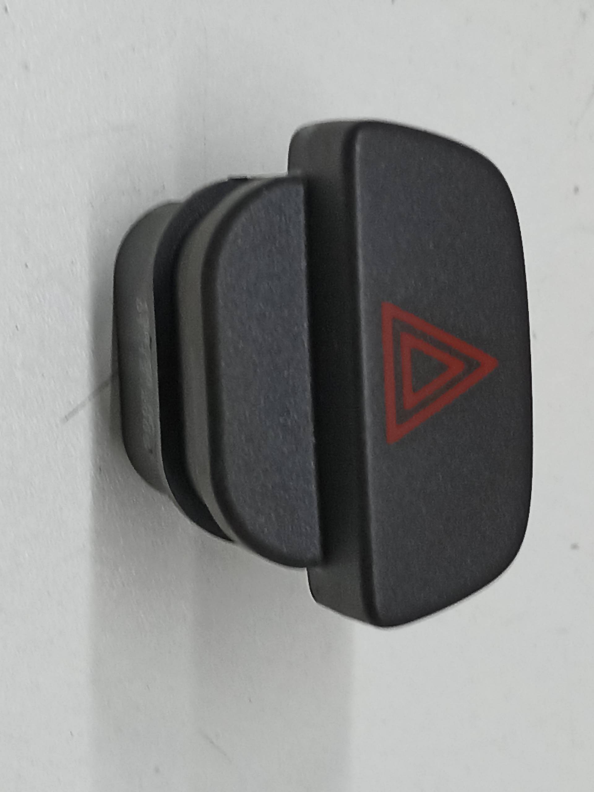 PEUGEOT Focus 2 generation (2004-2011) Hazard button 4M5T13A350AC 24316478