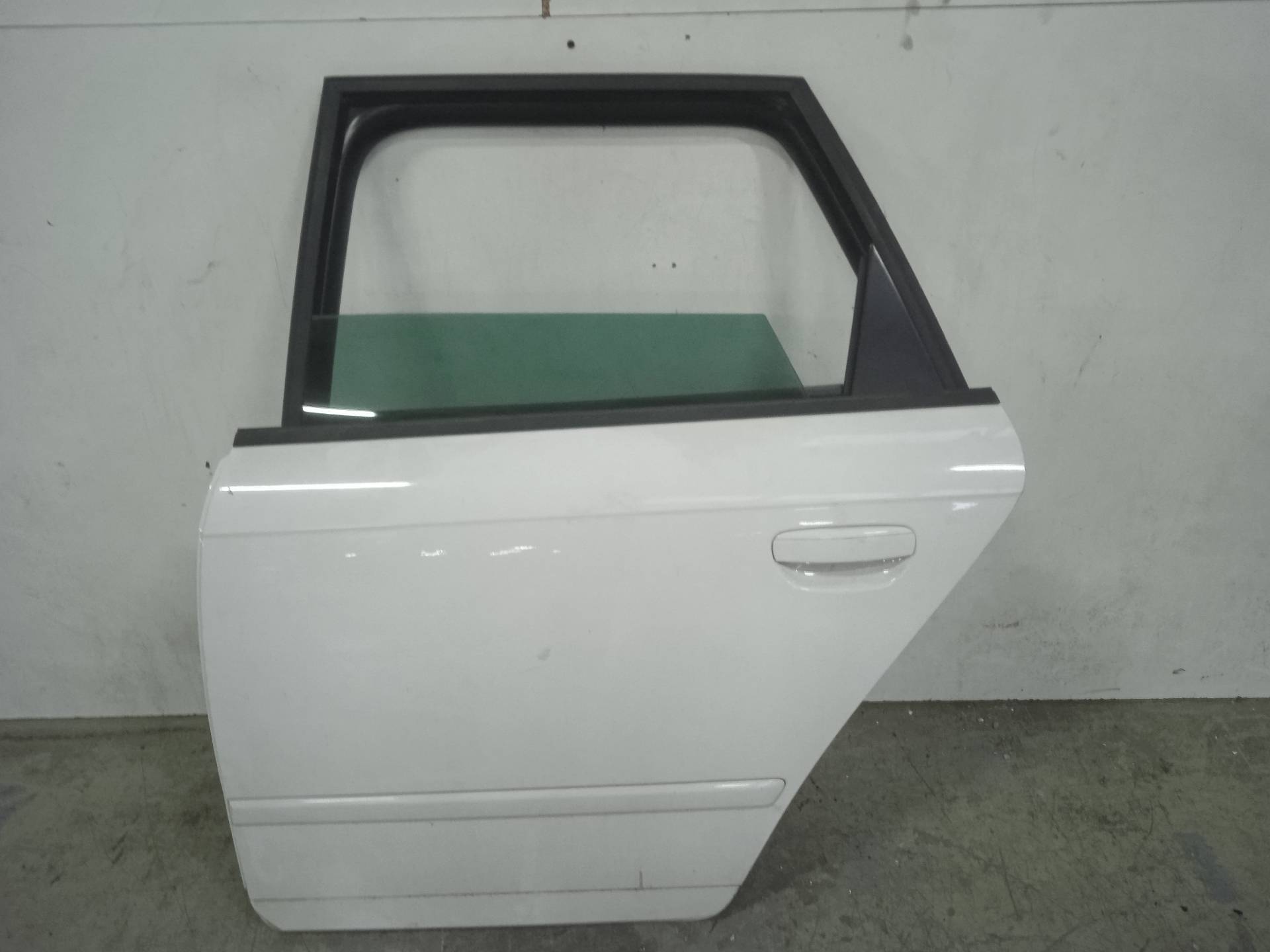 SEAT Exeo 1 generation (2009-2012) Rear Left Door 3R0833051 24336680