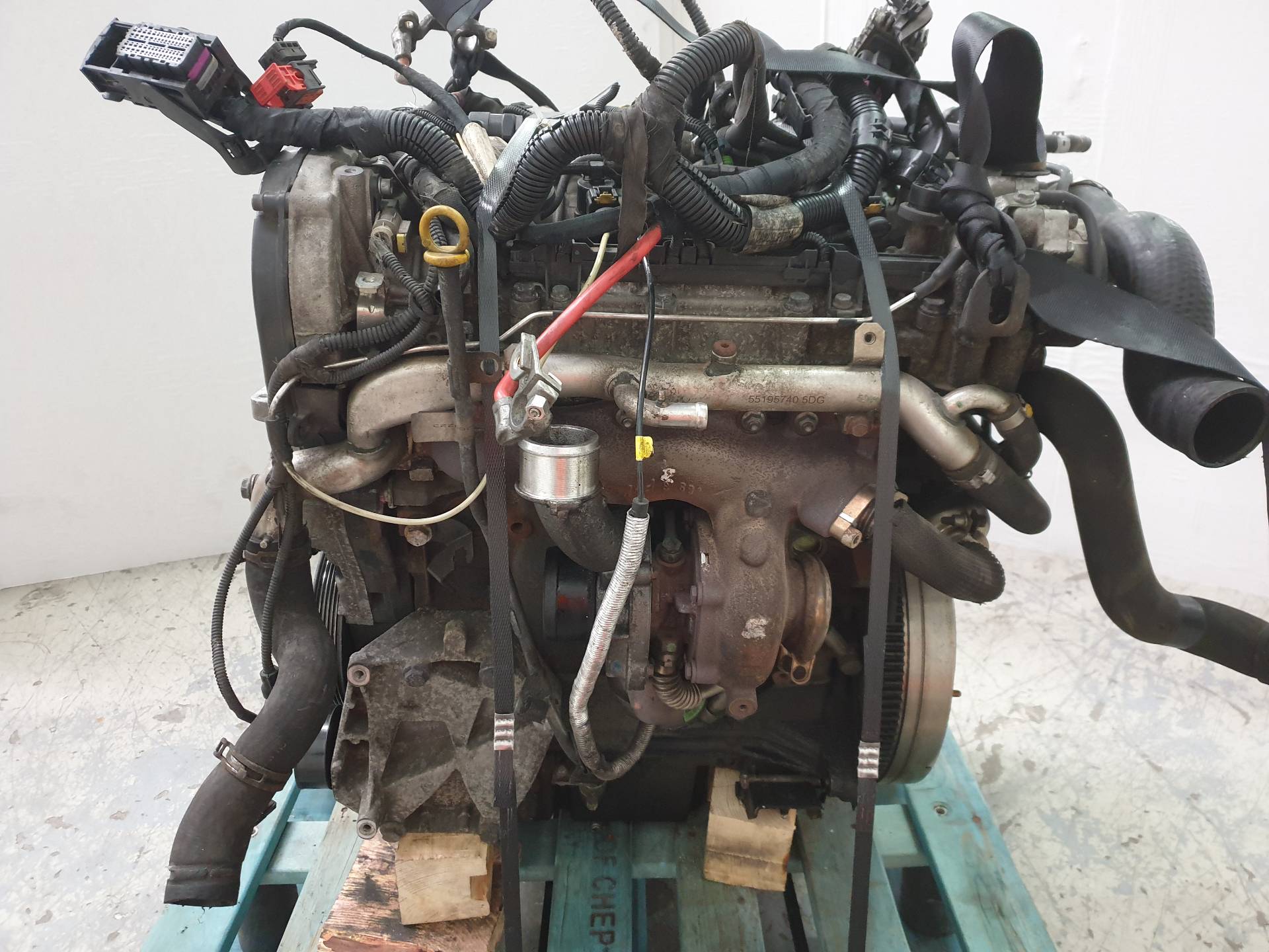 OPEL Astra H (2004-2014) Engine Z19DTH 24341360