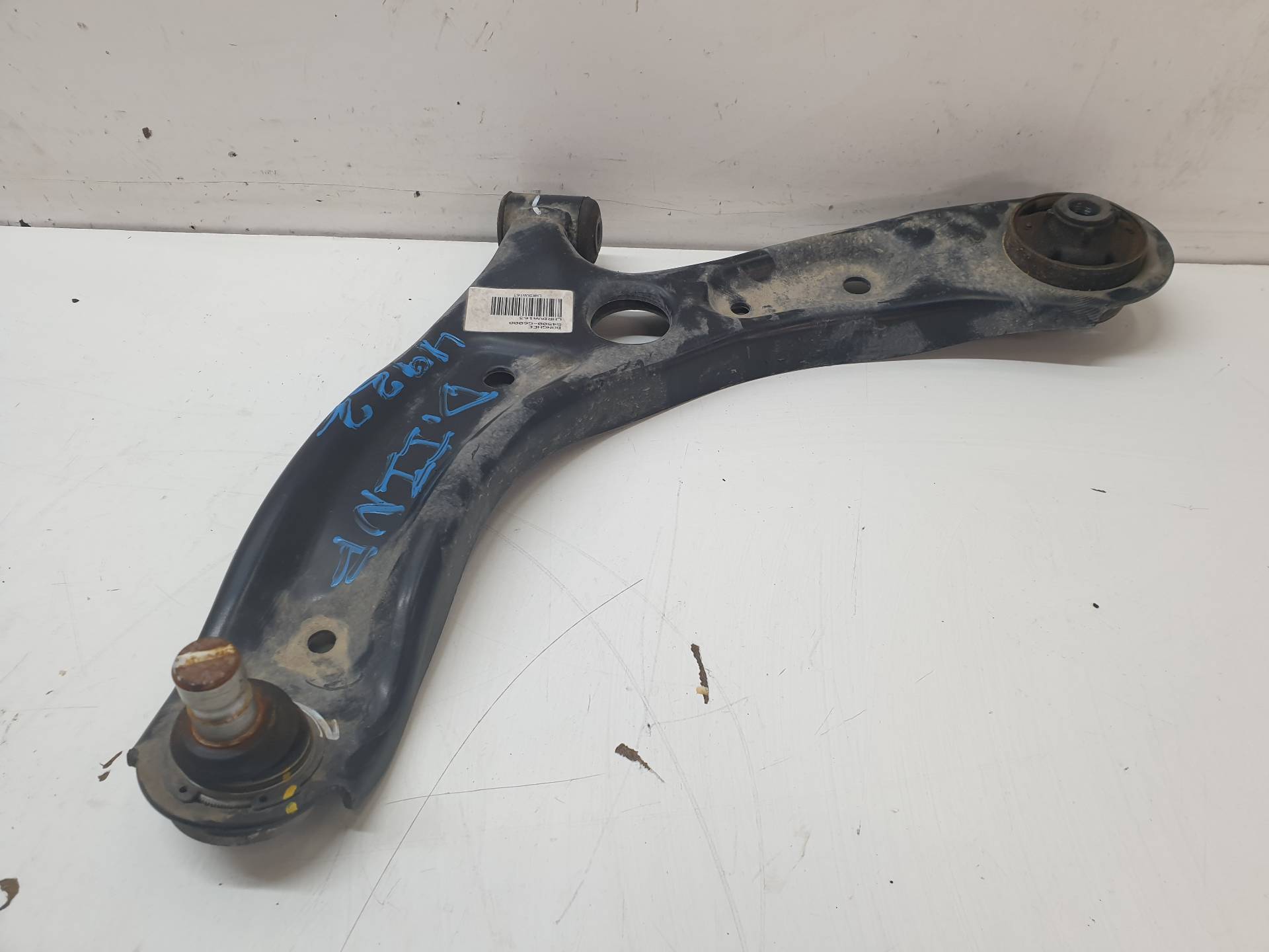 KIA Picanto 3 generation (2017-2024) Främre höger arm 54500G6000 24341286