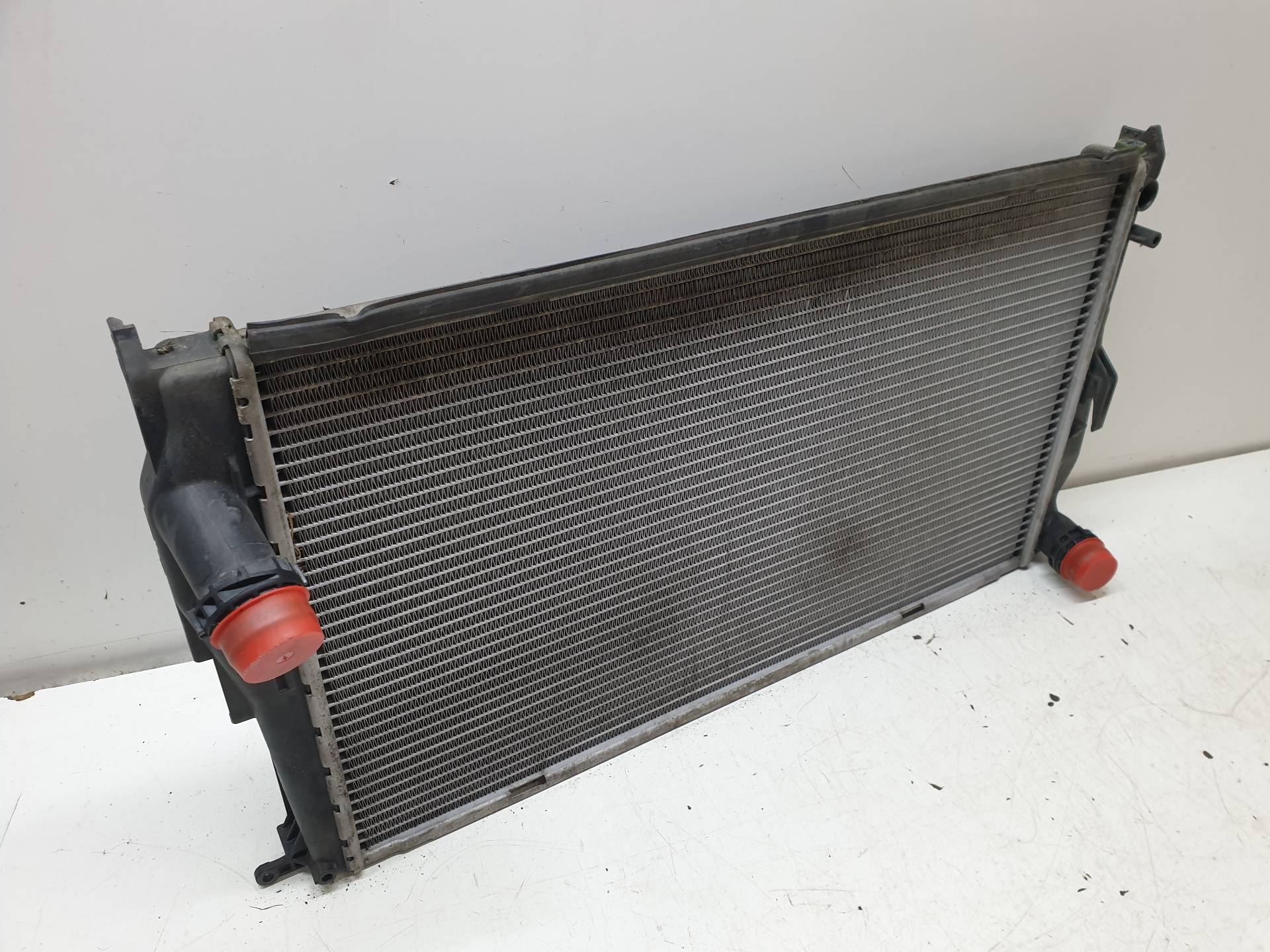 BMW 3 Series E90/E91/E92/E93 (2004-2013) Radiateur de climatisation 781029101 24337966