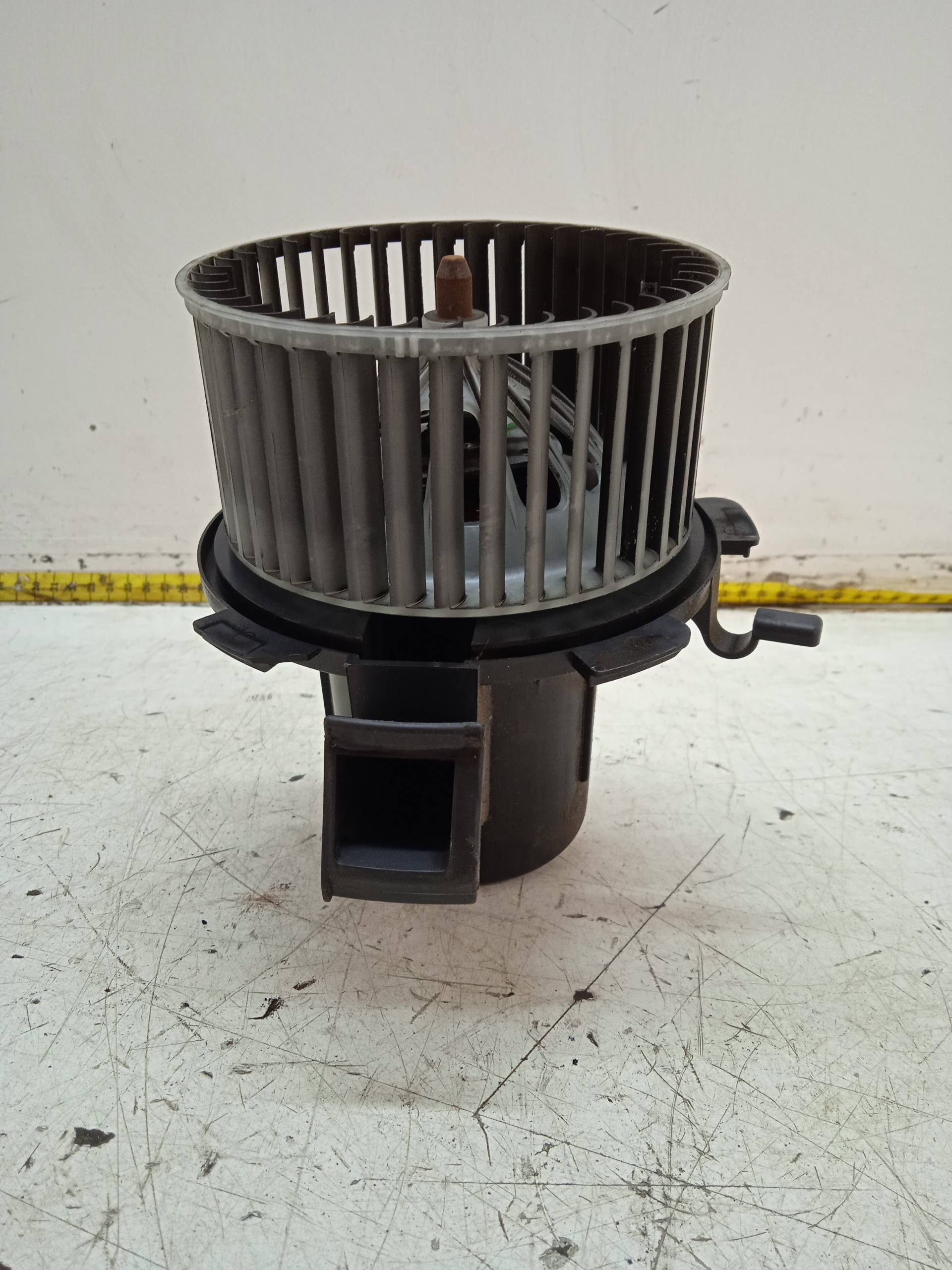 SMART Fortwo 2 generation (2007-2015) Heater Blower Fan 24332613