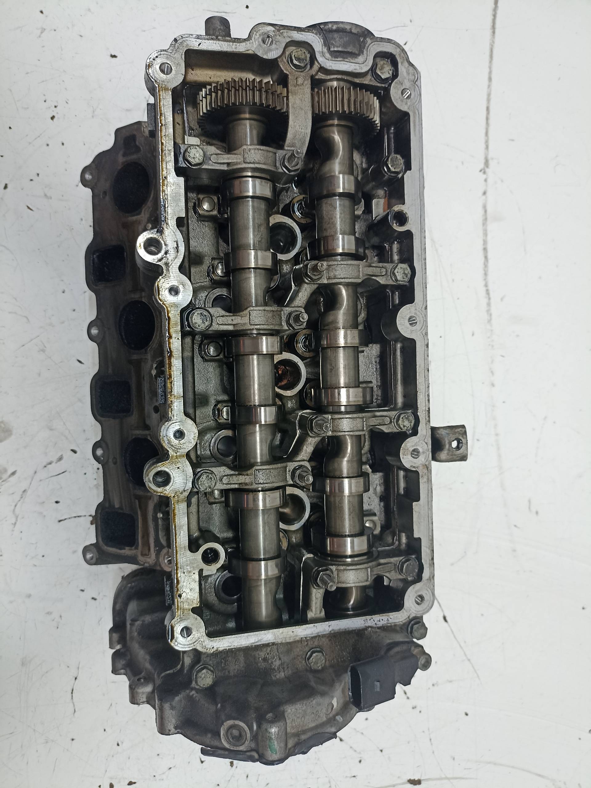 AUDI A6 C6/4F (2004-2011) Engine Cylinder Head 0594AF 24338422