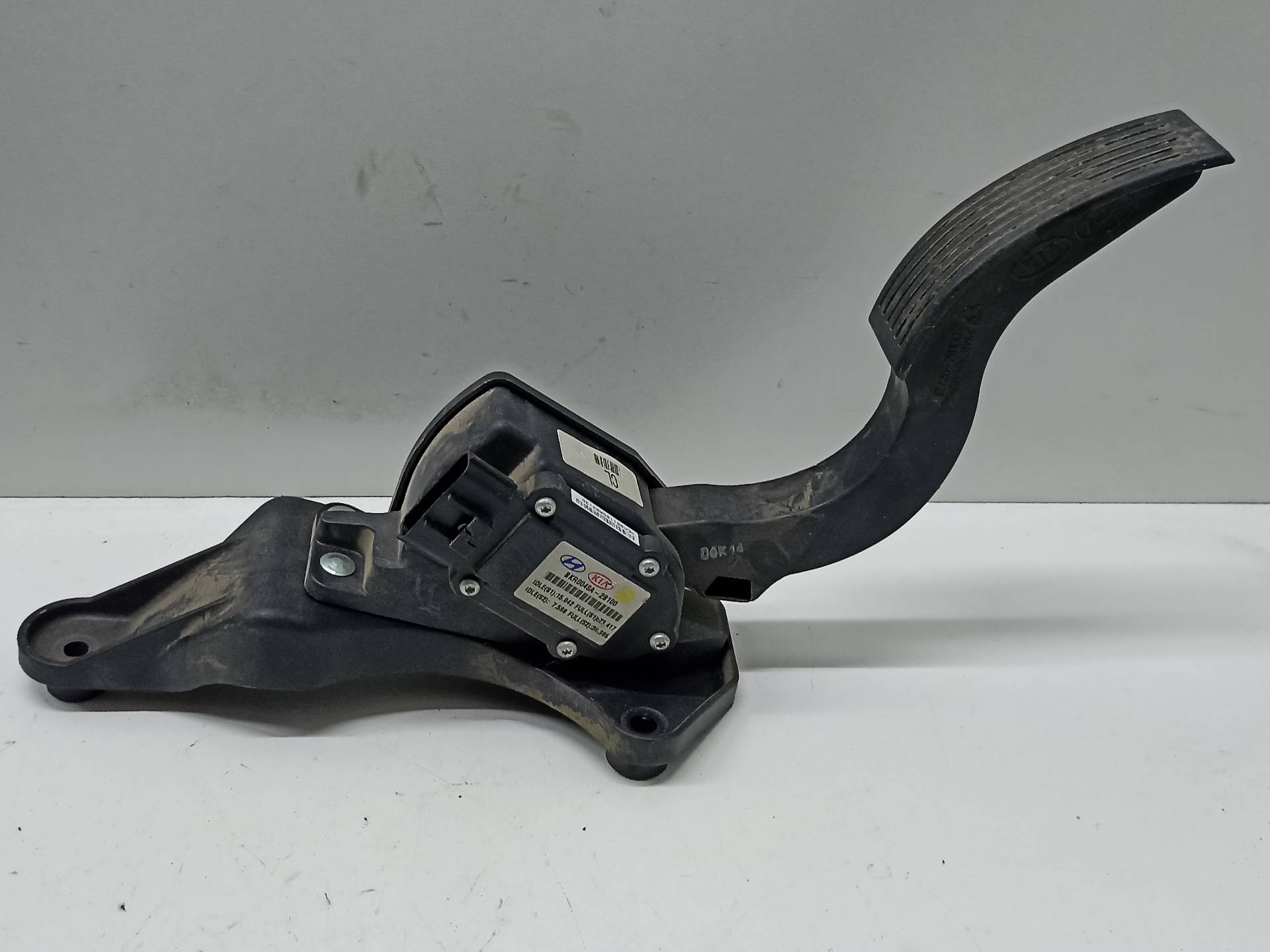 HYUNDAI Santa Fe CM (2006-2013) Pédale d'accélérateur BKR0048A2B100 24313714