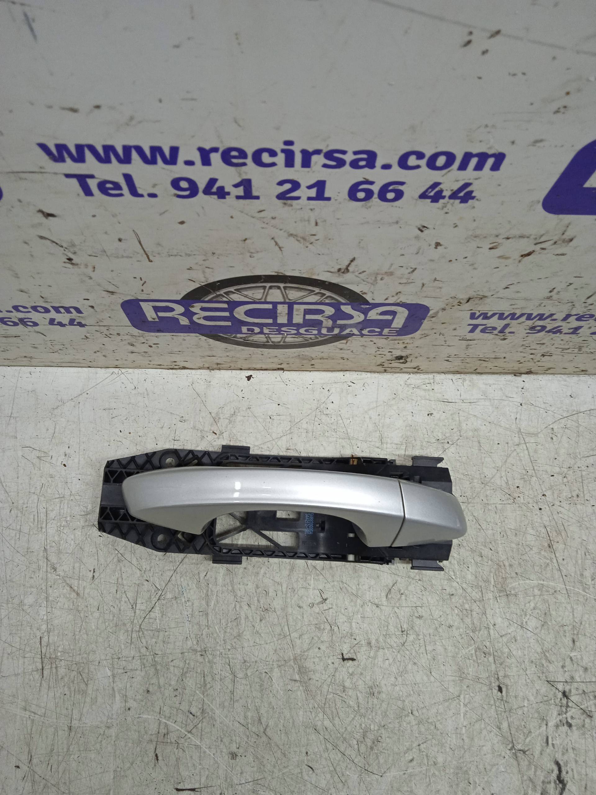 VOLKSWAGEN Golf 7 generation (2012-2024) Rear right door outer handle 5N0839885H 24328118