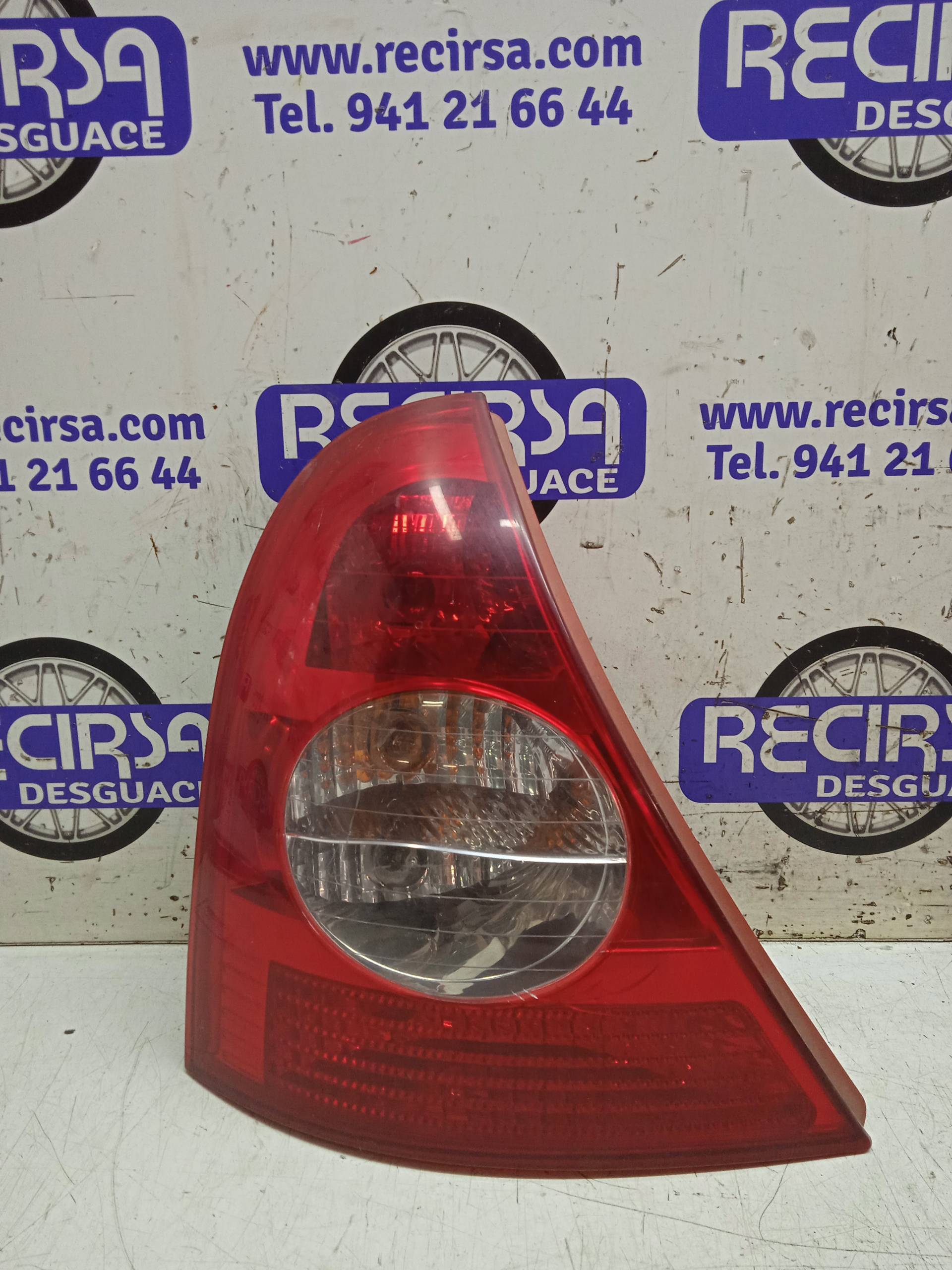 RENAULT Clio 3 generation (2005-2012) Galinis kairys žibintas 8200071413, 24305850594 24311191