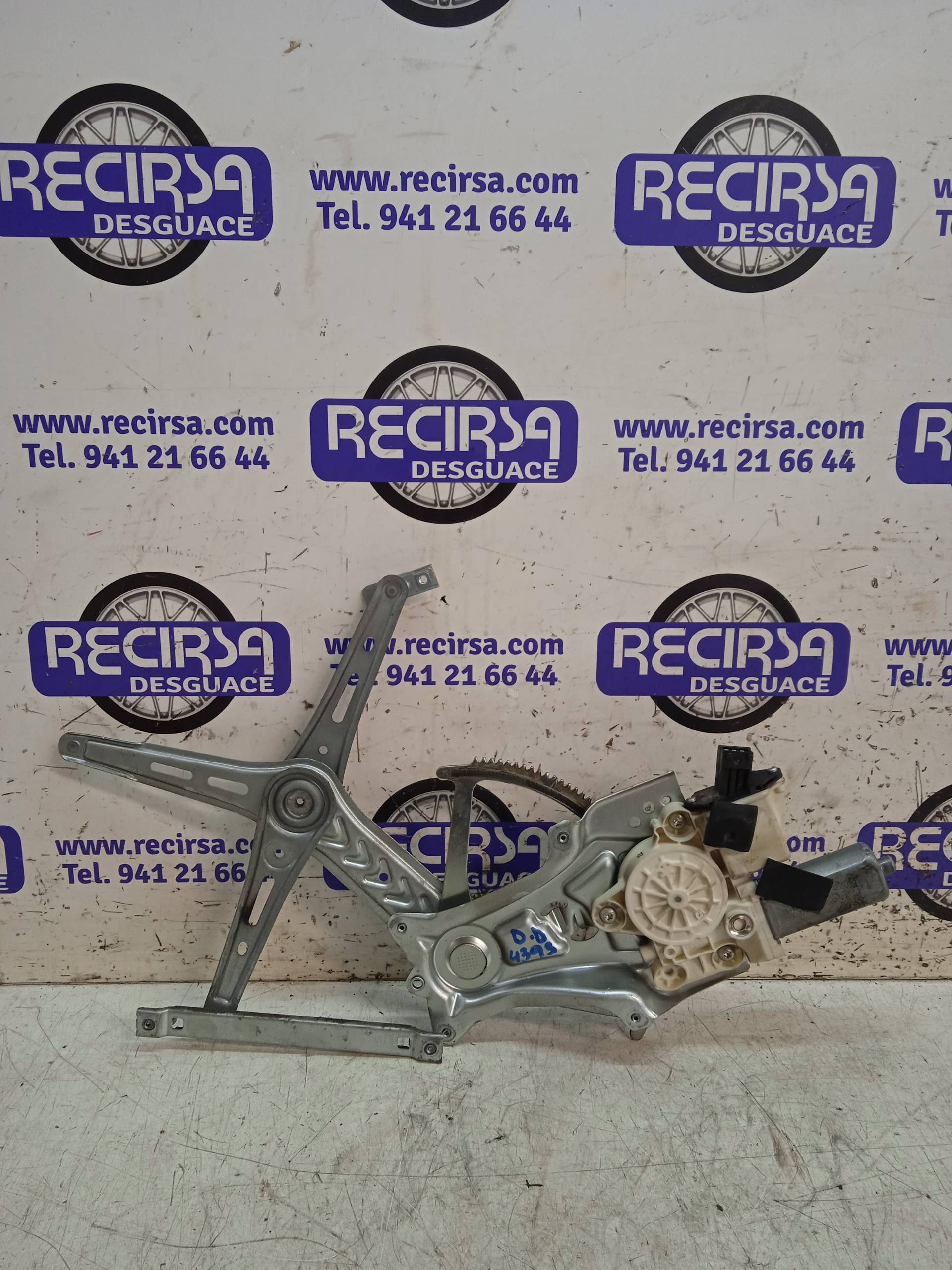 DODGE Front Right Door Window Regulator 9178986 24328549