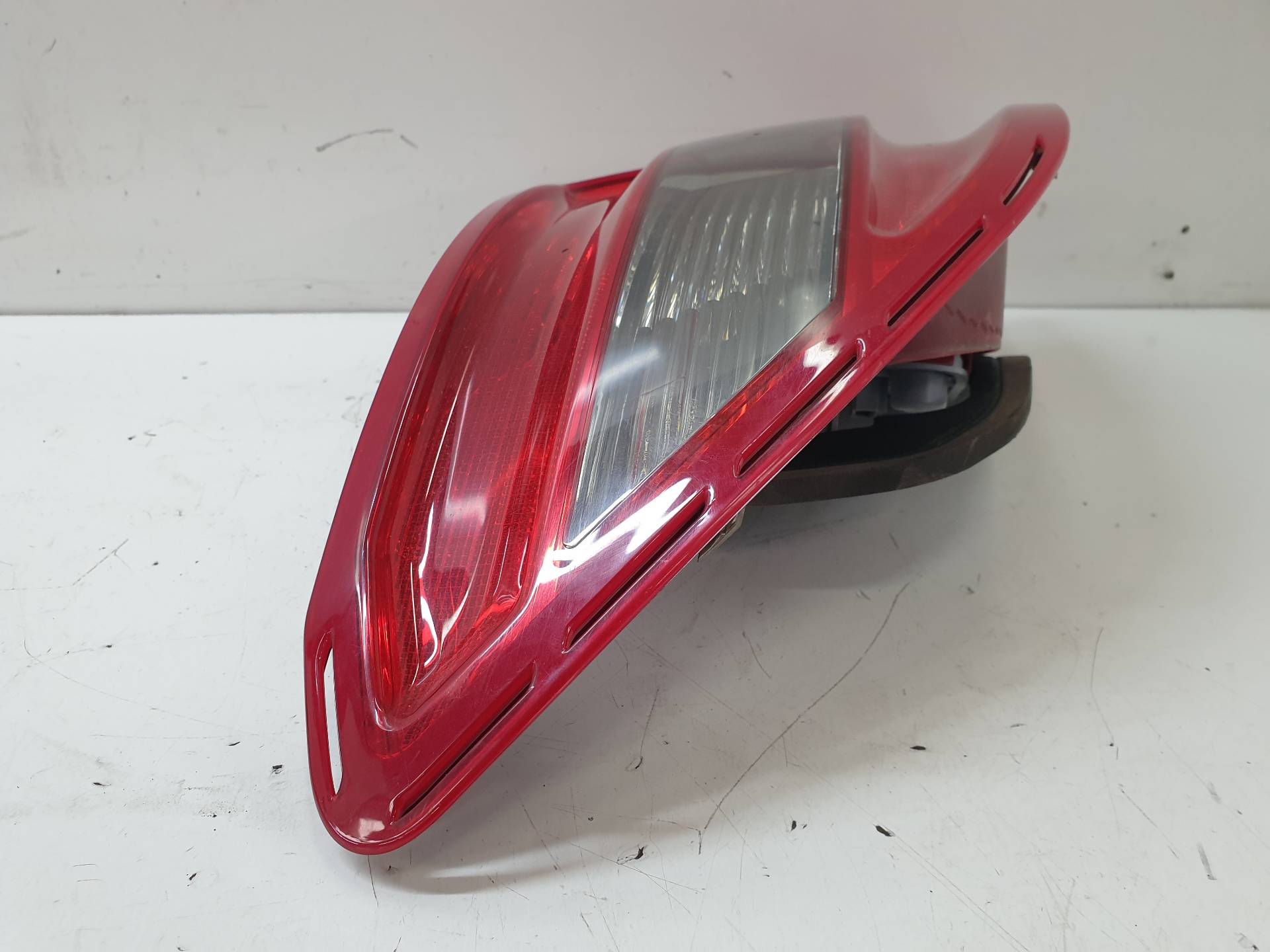 MERCEDES-BENZ C-Class W204/S204/C204 (2004-2015) Rear Left Taillight 2048202964L 25568848