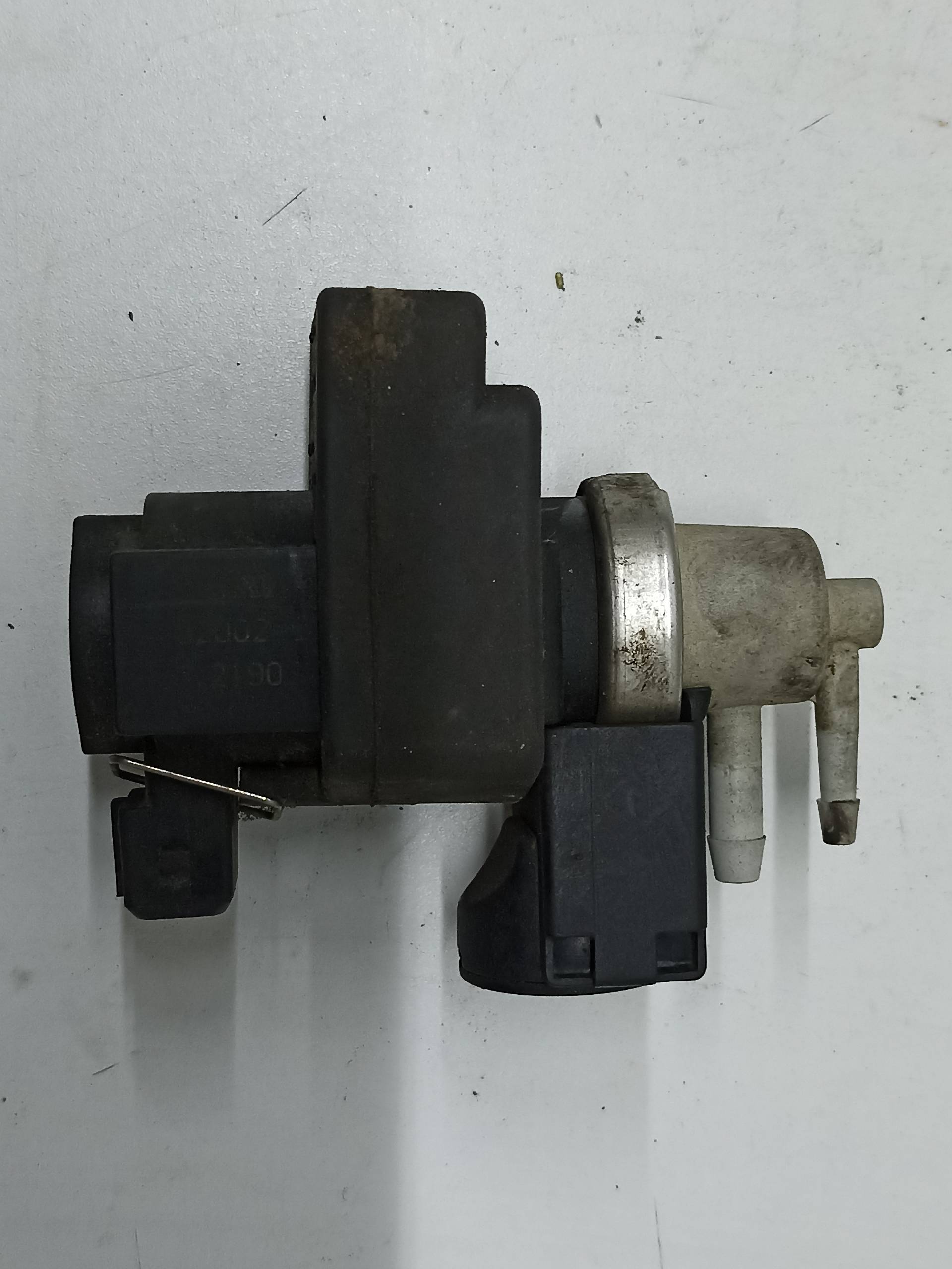 NISSAN Primera P12 (2001-2008) Solenoid Valve 8200270451 24314141