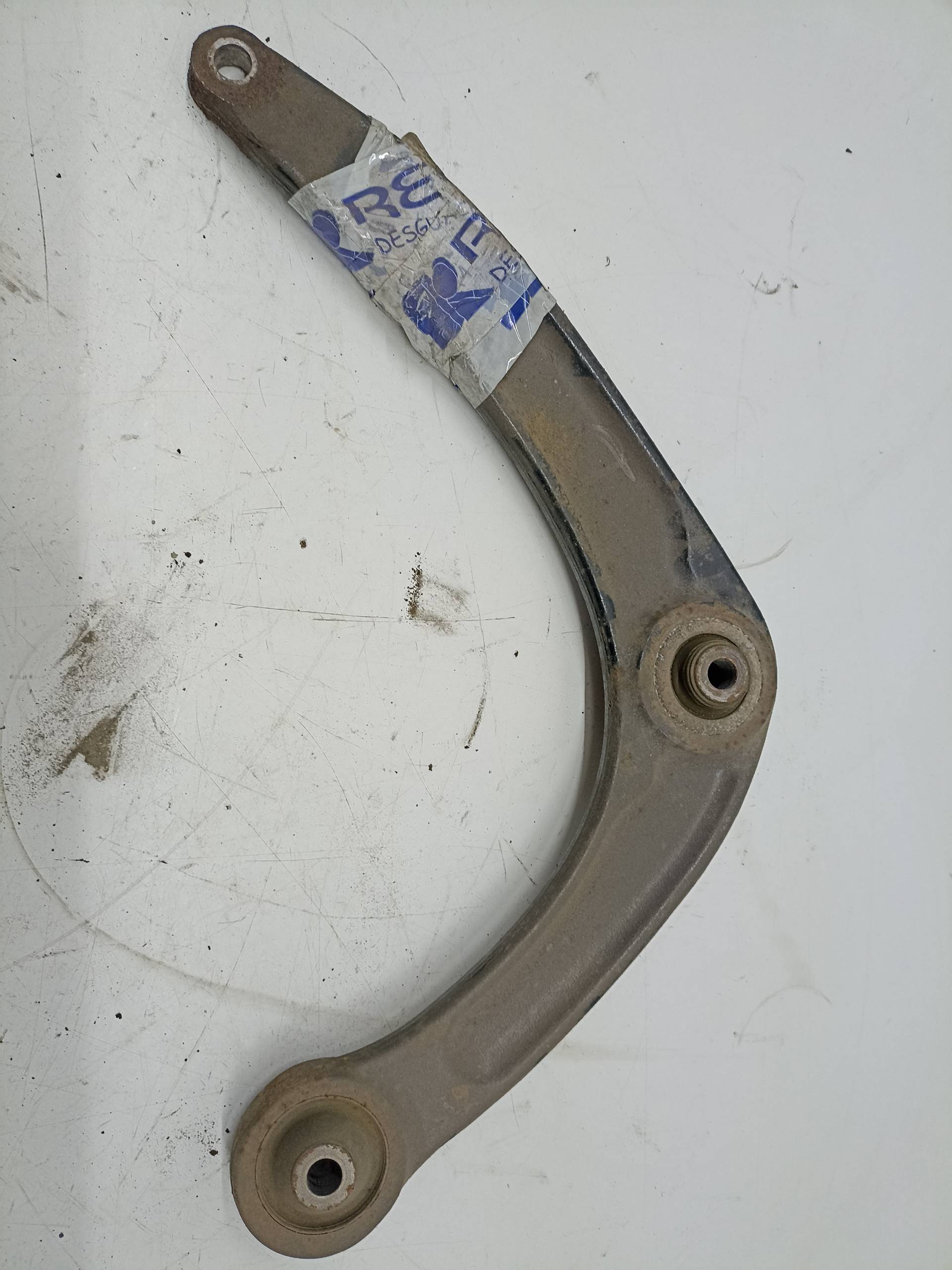 CITROËN C4 1 generation (2004-2011) Front Right Arm 557451 24330808