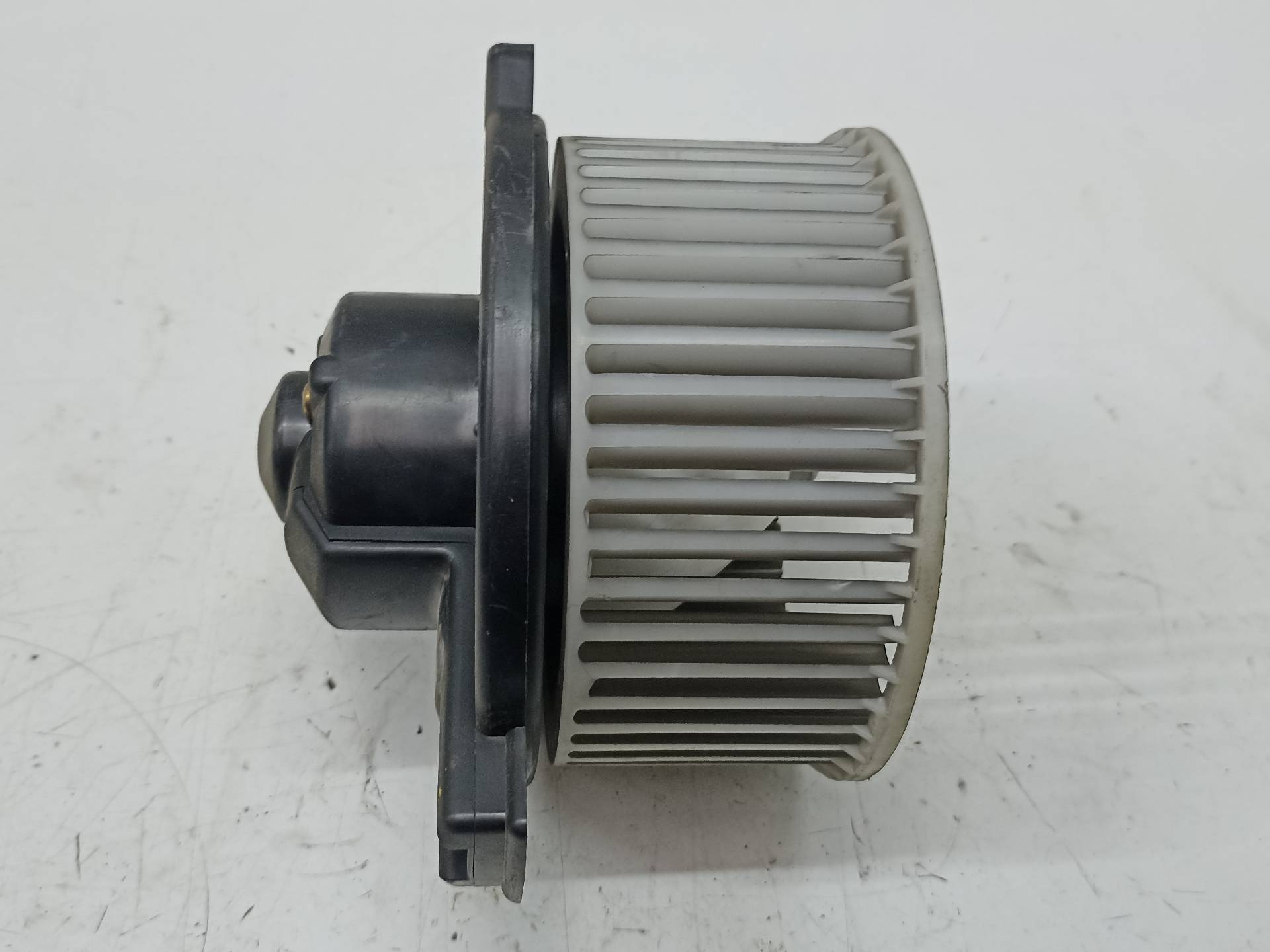 MAZDA 6 GG (2002-2007) Нагревательный вентиляторный моторчик салона GJ6BA02, 318146345174, 174 24314890