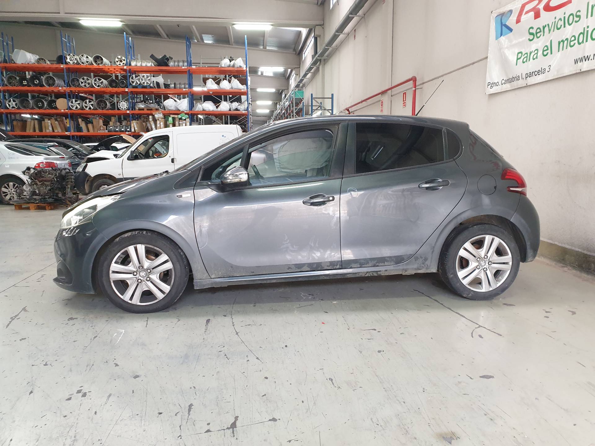 PEUGEOT Aizmugurējās kreisās durvis 9671907580 25569548