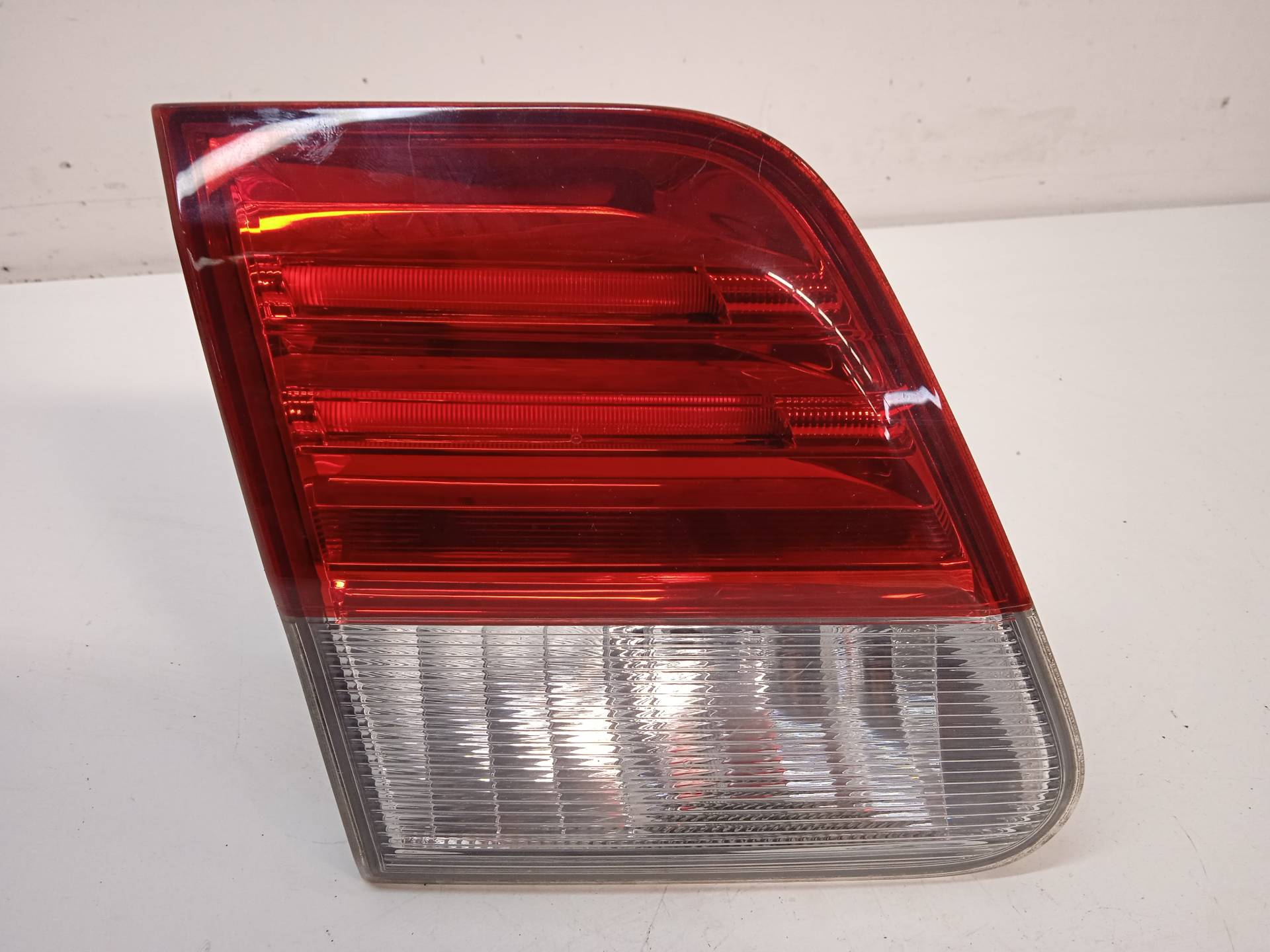 TOYOTA Avensis T27 Rear Left Taillight 8159005130 24336322