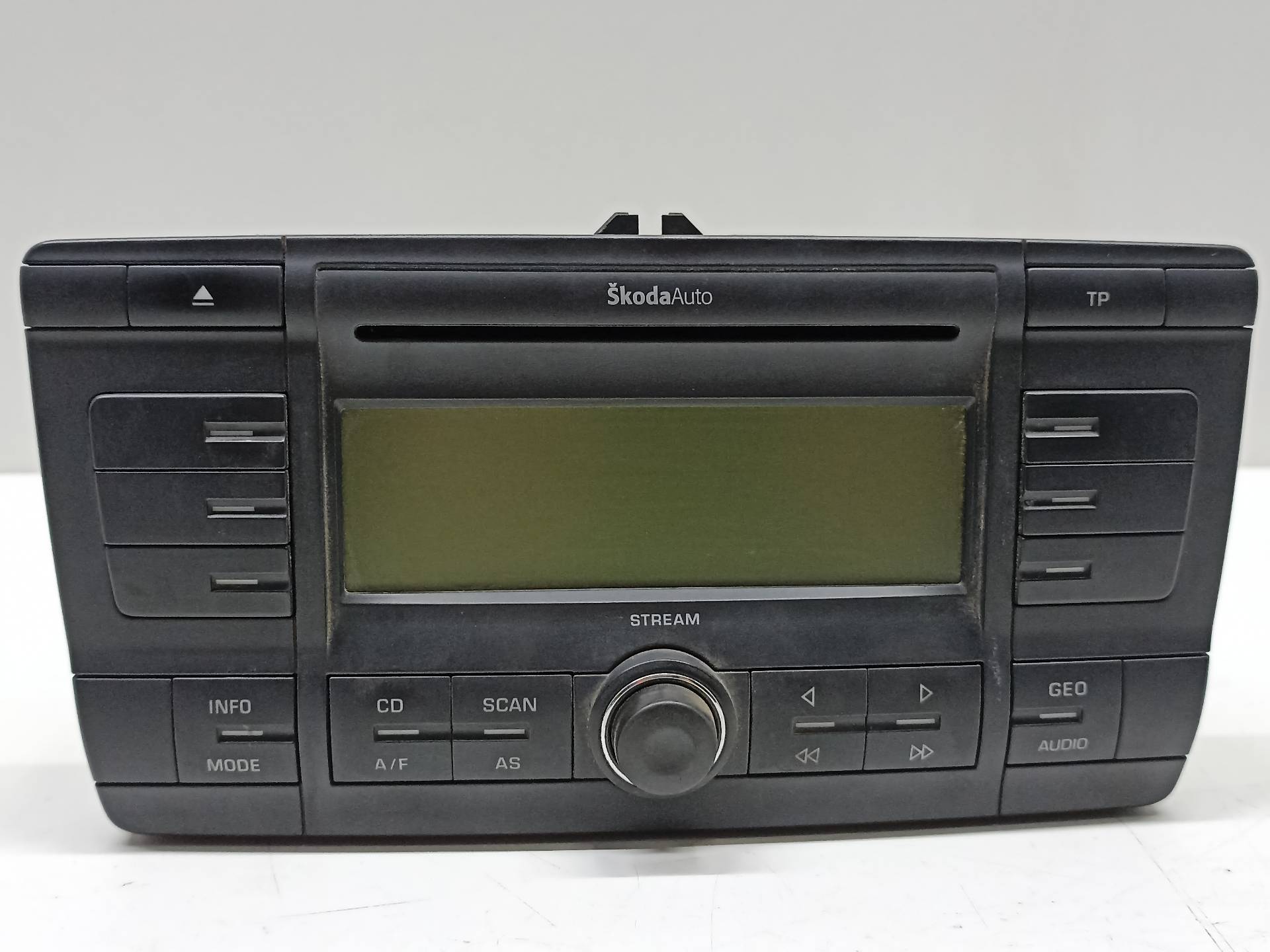 SKODA Octavia 2 generation (2004-2013) Muzikos grotuvas be navigacijos 1Z0035161A, 264565588223, 223 24312202