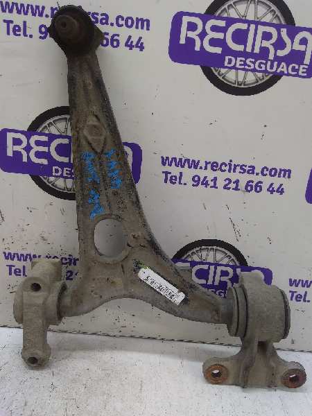 FIAT Scudo 2 generation (2007-2016) Främre höger arm 24324397