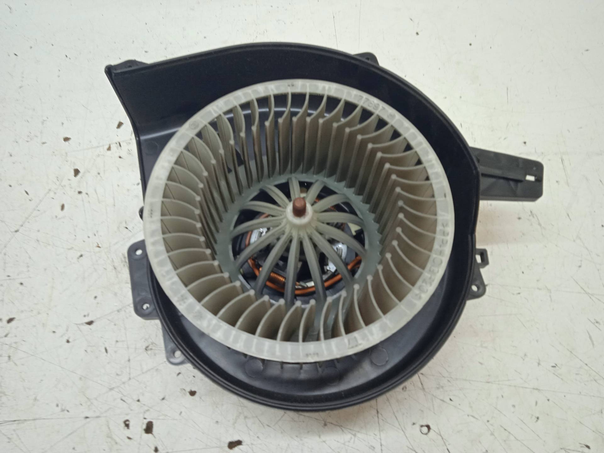 AUDI A1 8X (2010-2020) Heater Blower Fan 6R1819015A 24334747