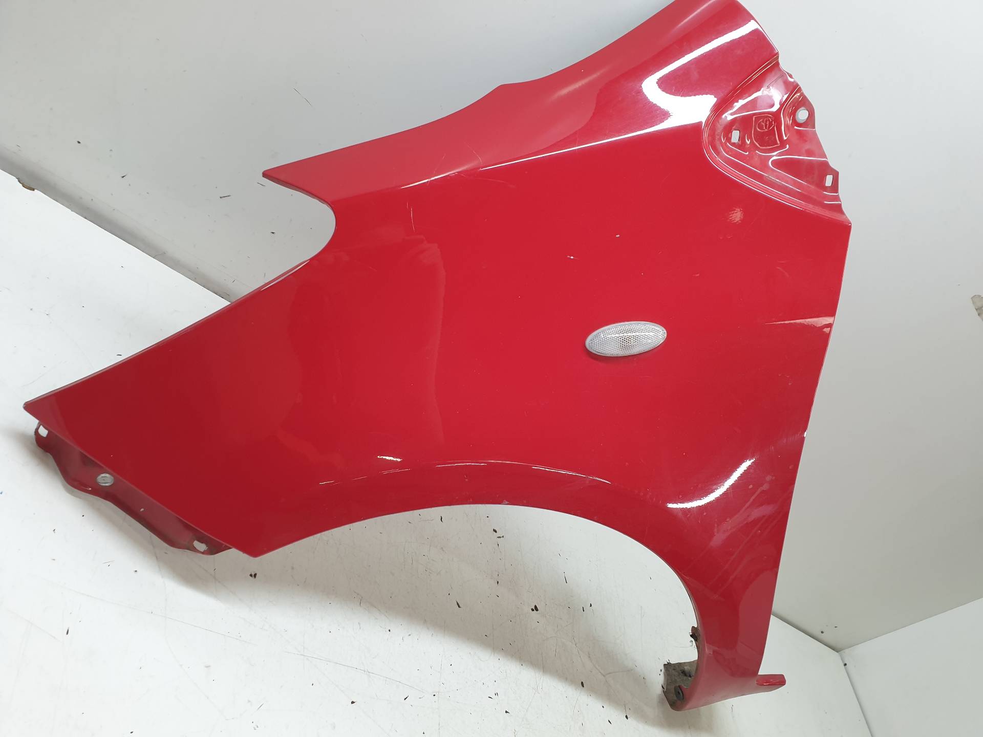 TOYOTA Yaris 2 generation (2005-2012) Крыло переднее левое 5381252210 24338248