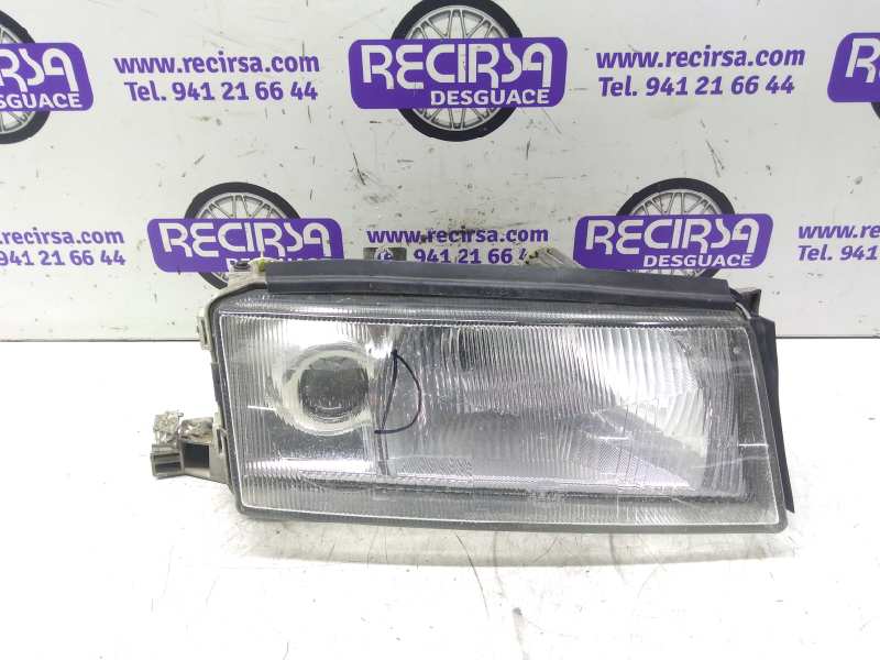 SKODA Octavia 1 generation (1996-2010) Front Right Headlight 24608600 24322349