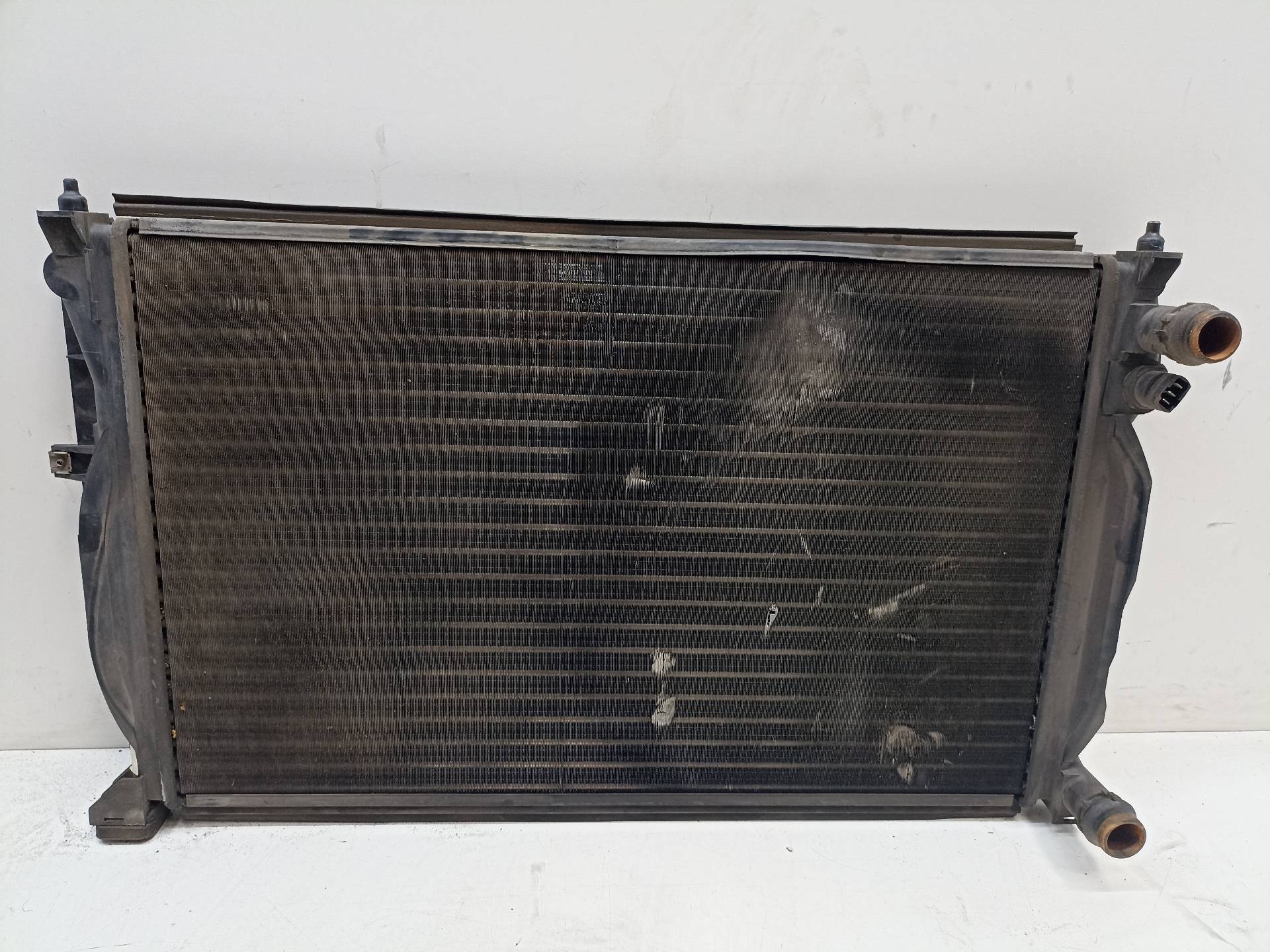 HONDA Passat B5 (1996-2005) Air Con Radiator 8D0121251Q 24315384