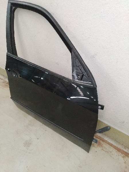 BMW X6 E71/E72 (2008-2012) Front Right Door 41517211424 24318368