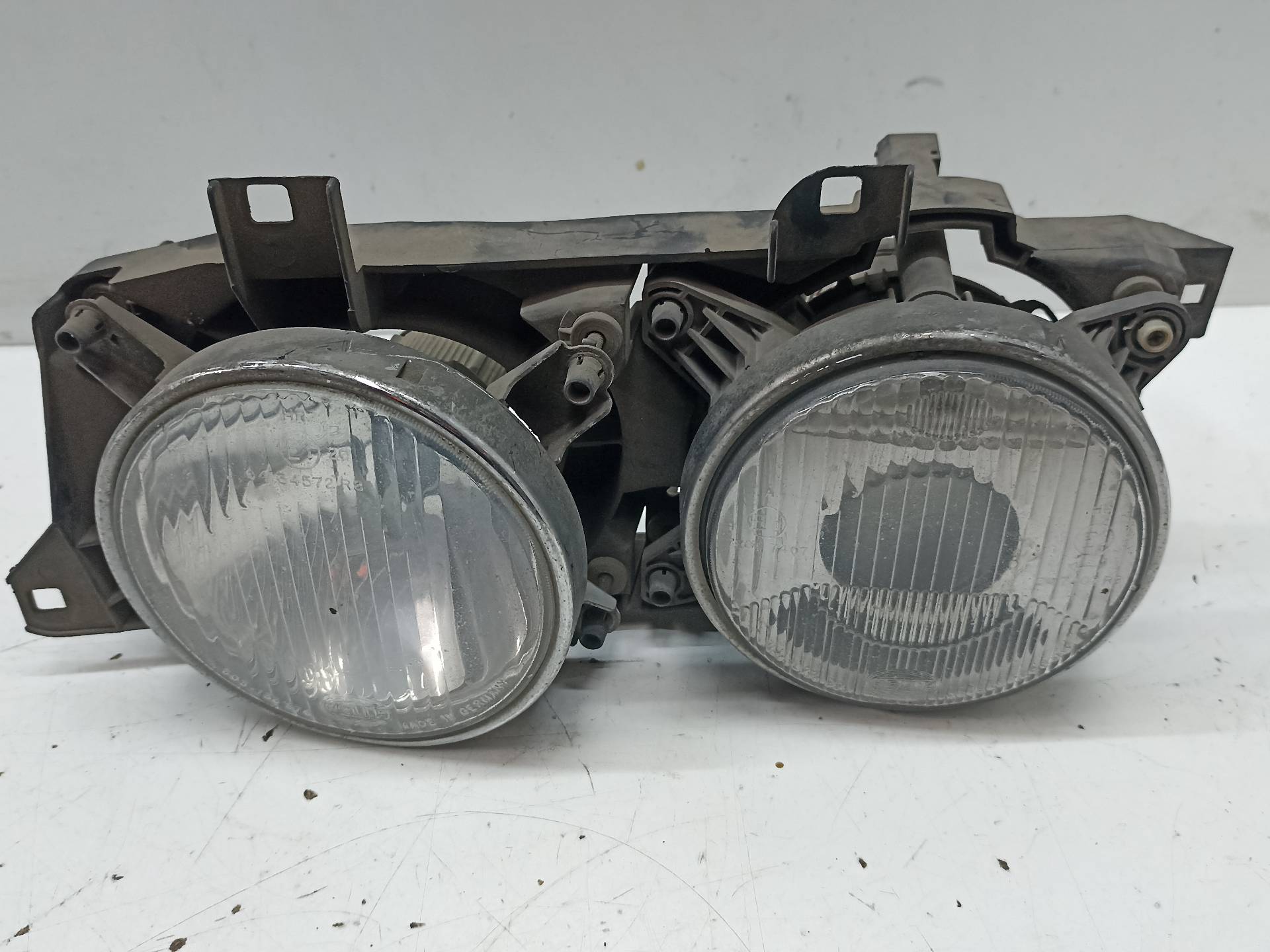 BMW 7 Series E32 (1986-1994) Front Left Headlight 2493129615512 24310949