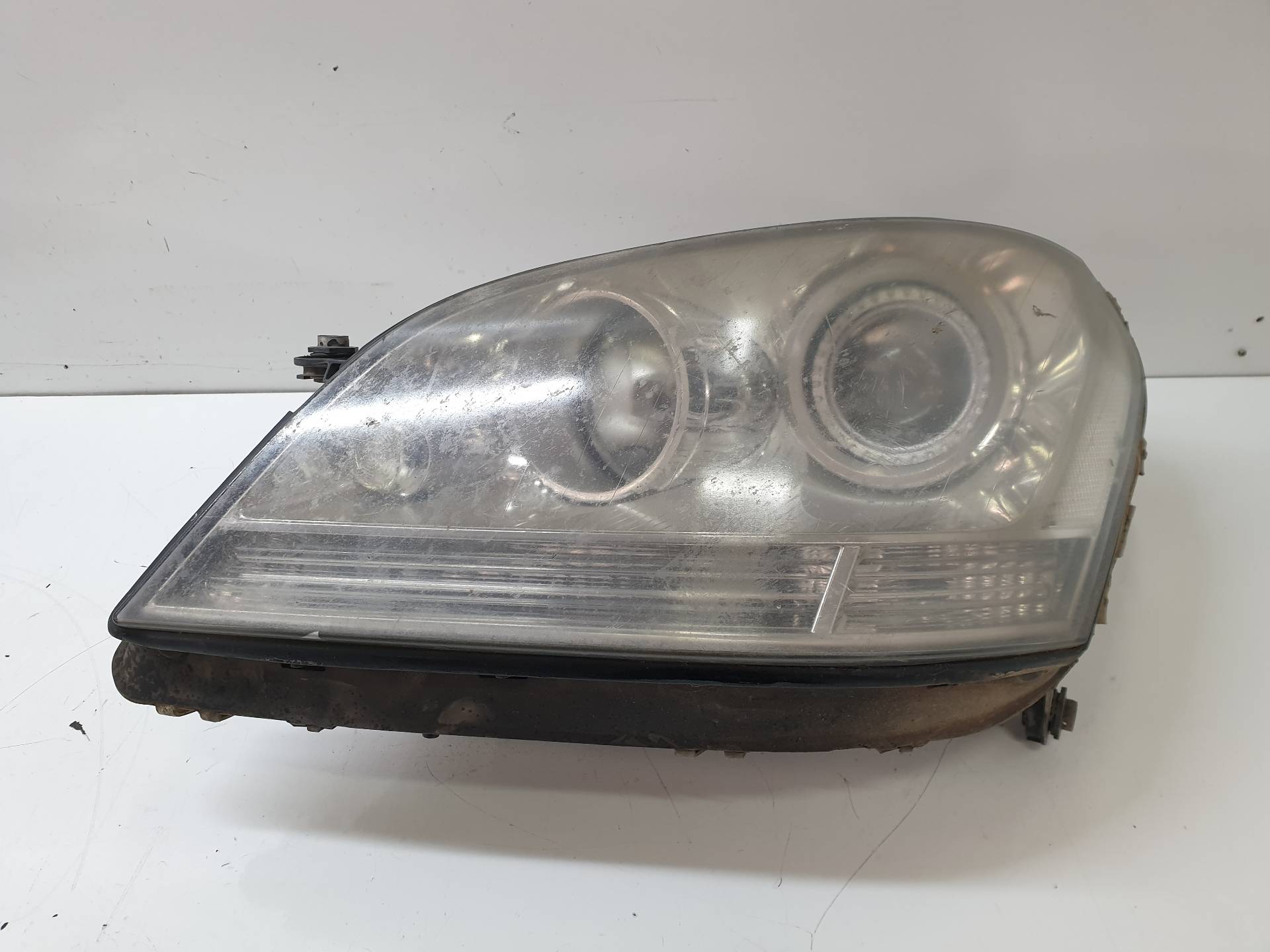 MERCEDES-BENZ M-Class W164 (2005-2011) Fram vänster strålkastare A1648260191 25567689