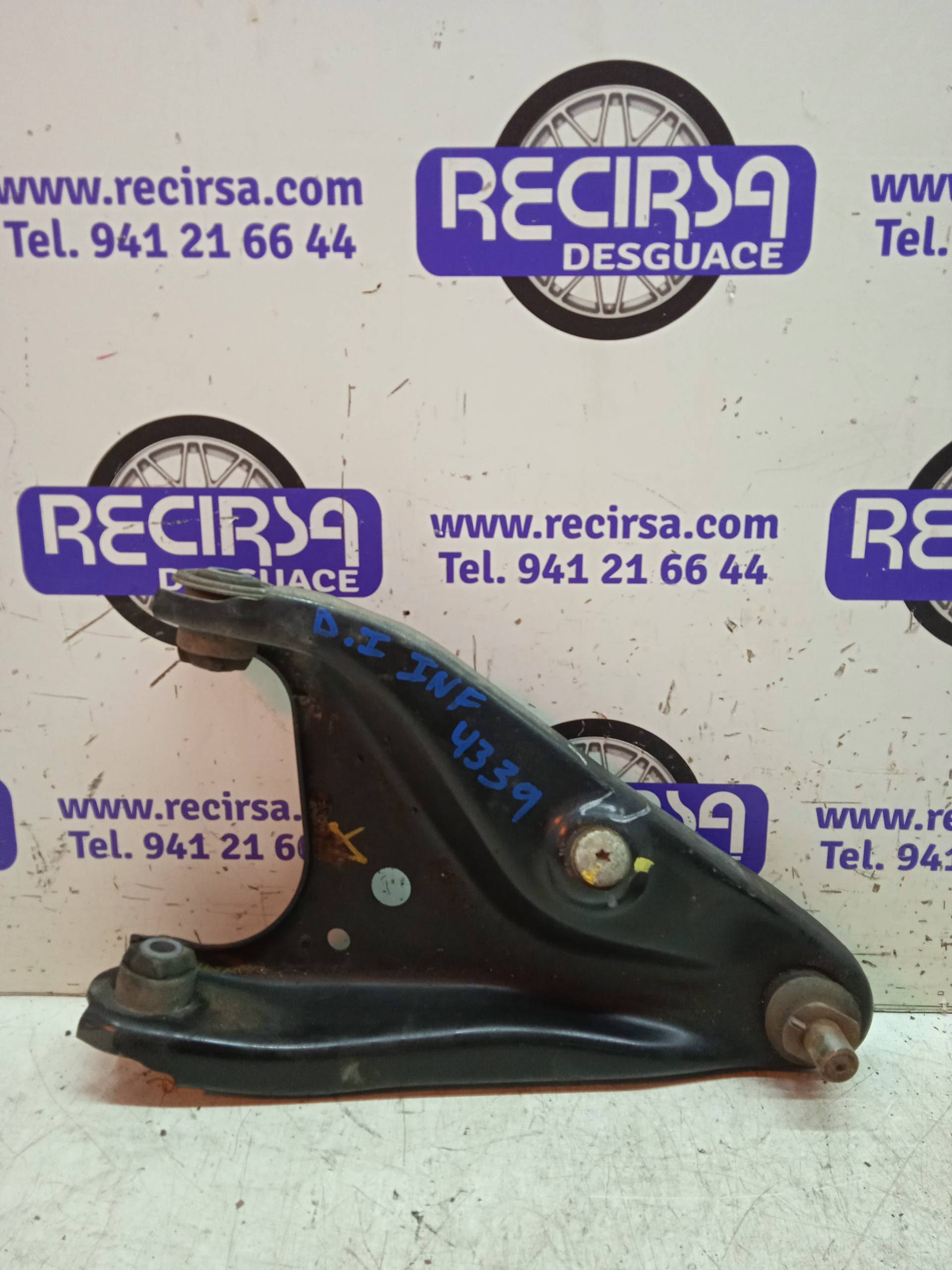 DACIA Sandero 2 generation (2013-2020) Front Left Arm 545010294R 24327797