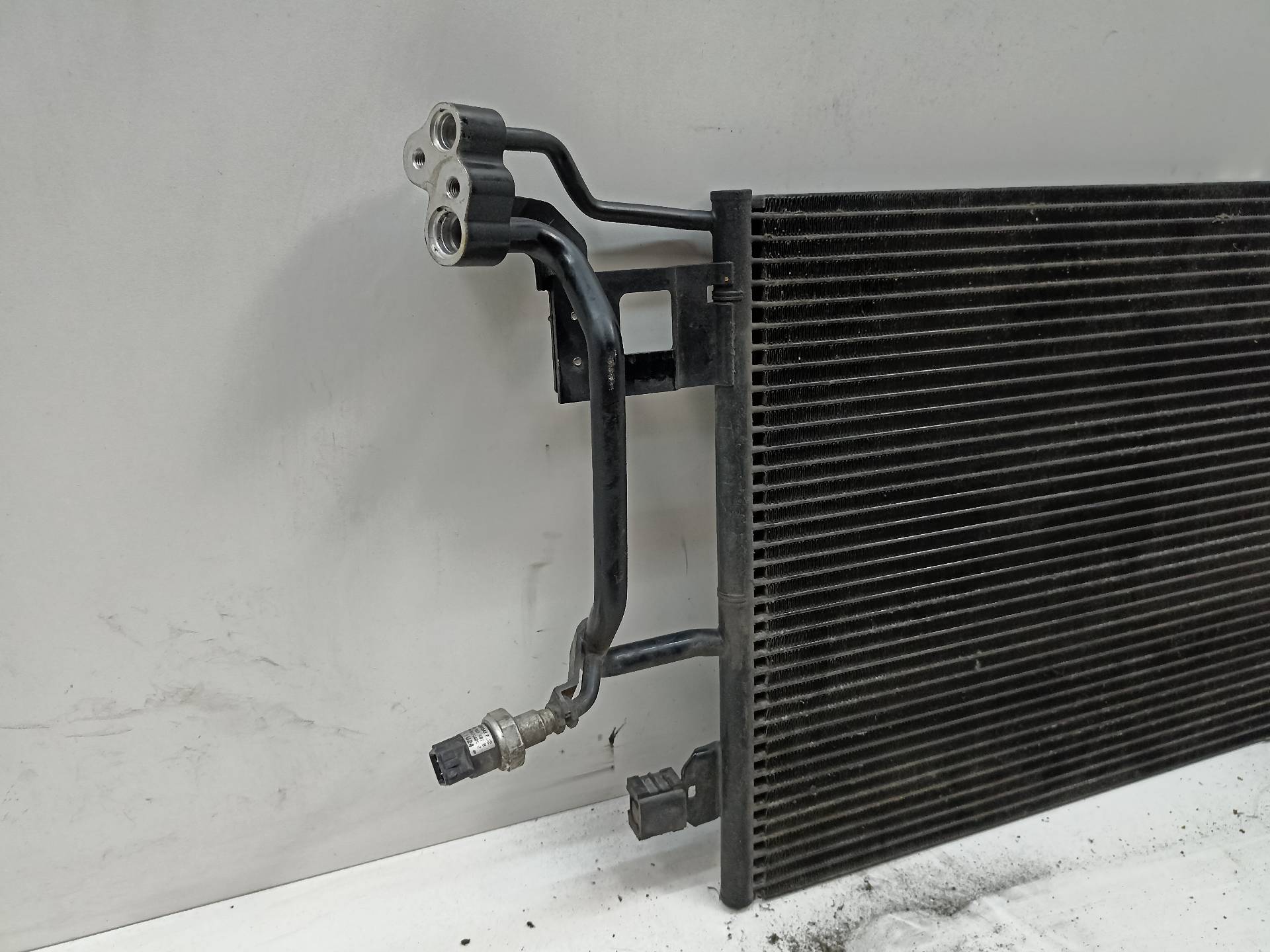 VOLKSWAGEN Passat B5 (1996-2005) Radiateur de climatisation 8D0260401G 24315851