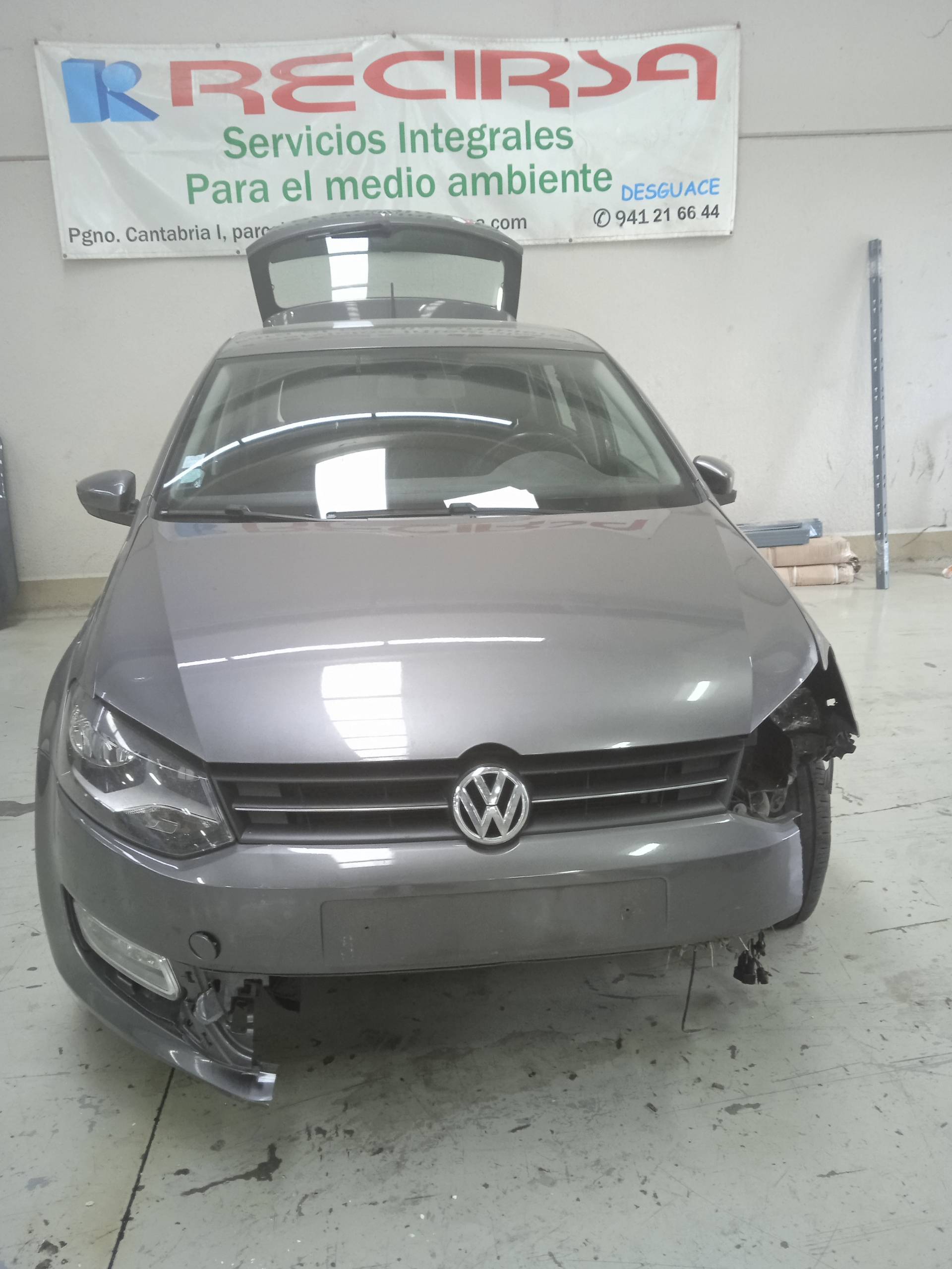 VOLKSWAGEN Polo 5 generation (2009-2017) Наружная ручка передней левой двери 5N0837885G 24330924