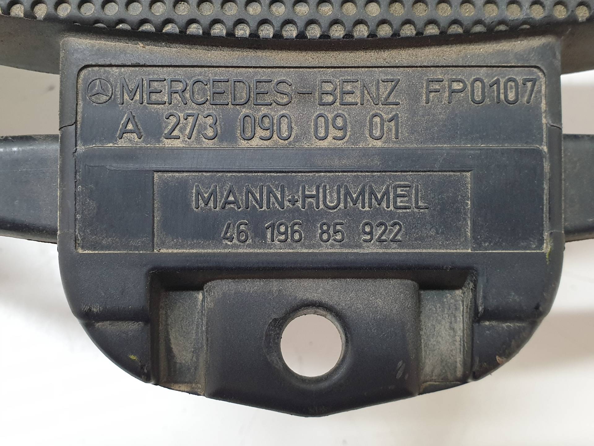 MERCEDES-BENZ C-Class W204/S204/C204 (2004-2015) Engine Cover A2720101067 25569129