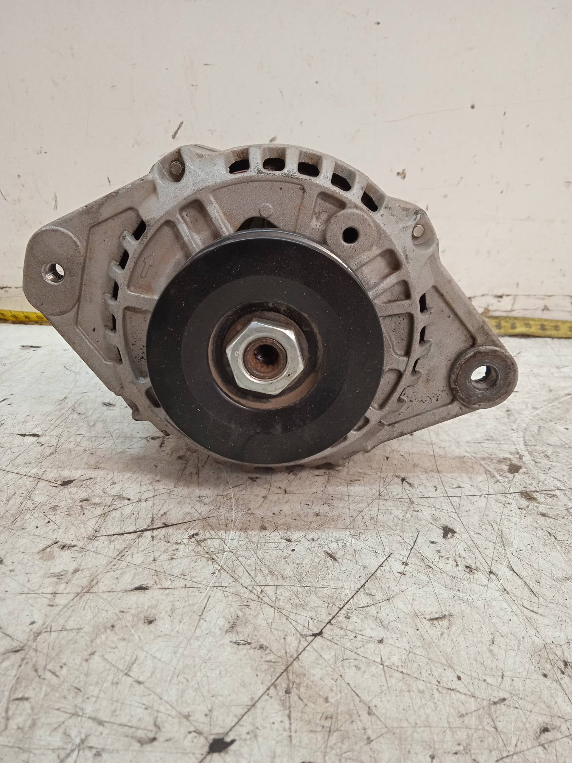 NISSAN Alternator 0123310052 24333608