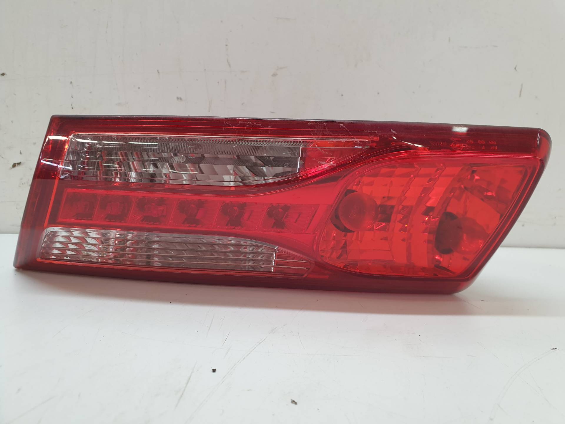 RENAULT Laguna 3 generation (2007-2015) Rear Right Taillight Lamp 265500006R 24338873