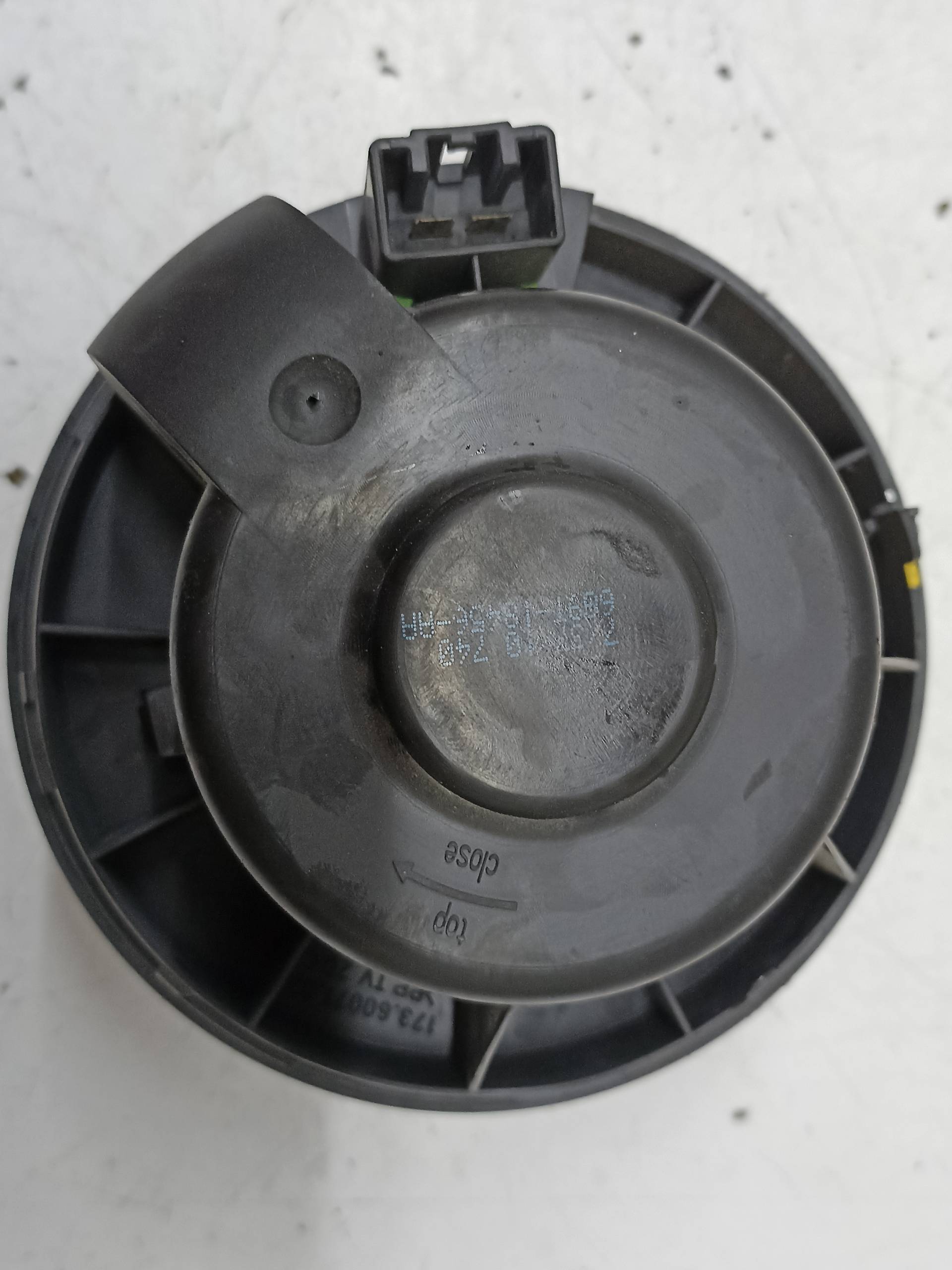 FORD Kuga 2 generation (2013-2020) Heater Blower Fan 6G9T18456AA 24334429