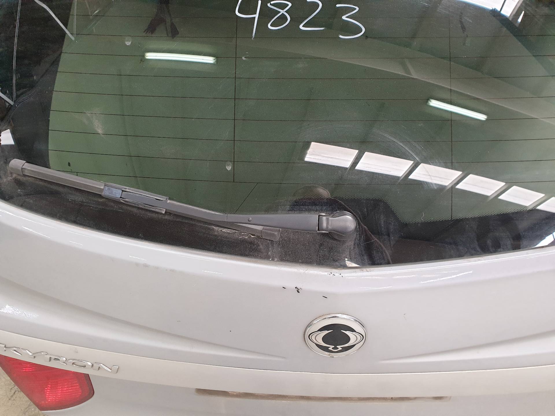 SSANGYONG Kyron 1 generation (2005-2015) Tailgate  Window Wiper Motor 24337916