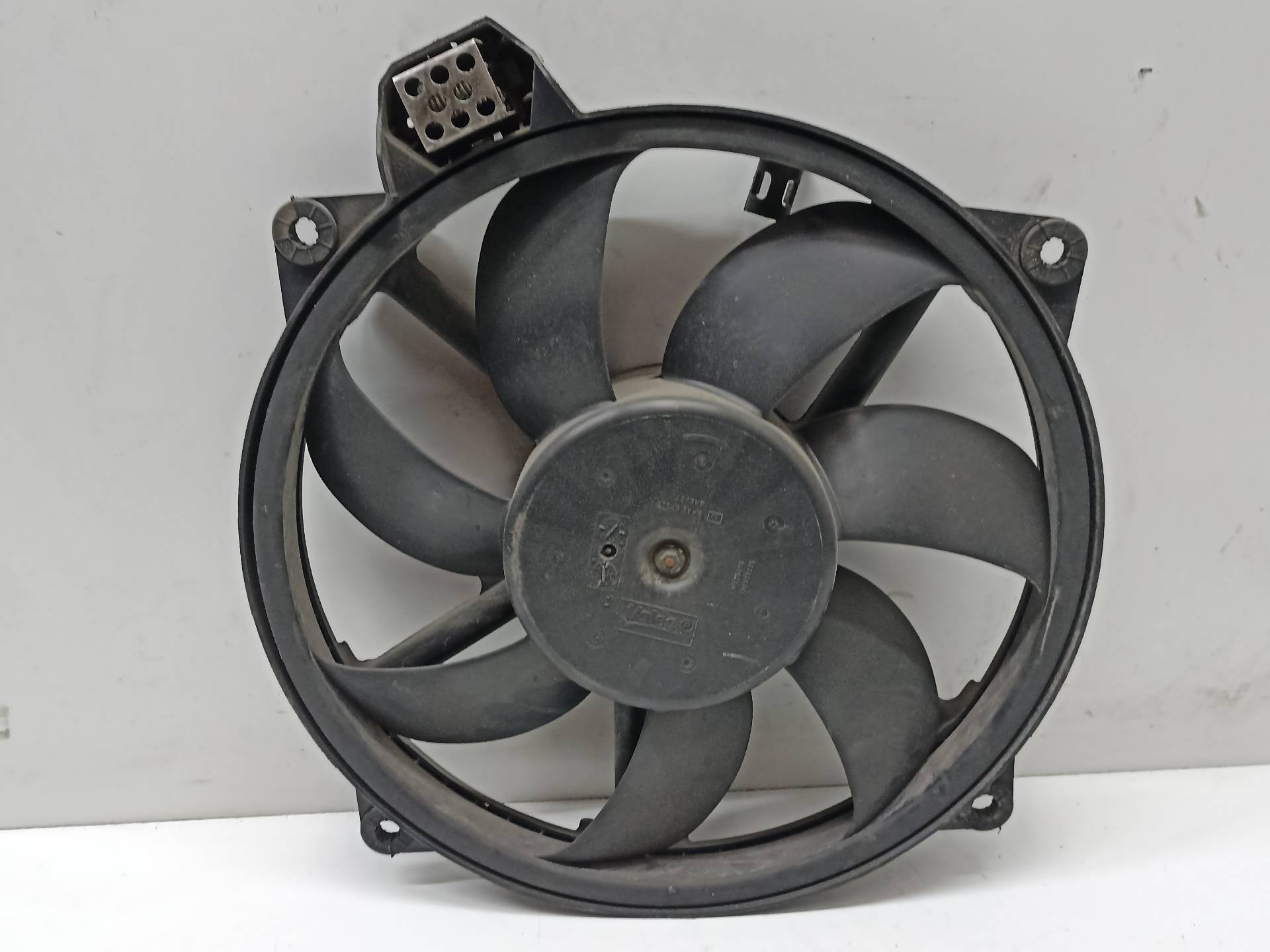 VAUXHALL Megane 3 generation (2008-2020) Difūzoriaus ventiliatorius M135493 24314252
