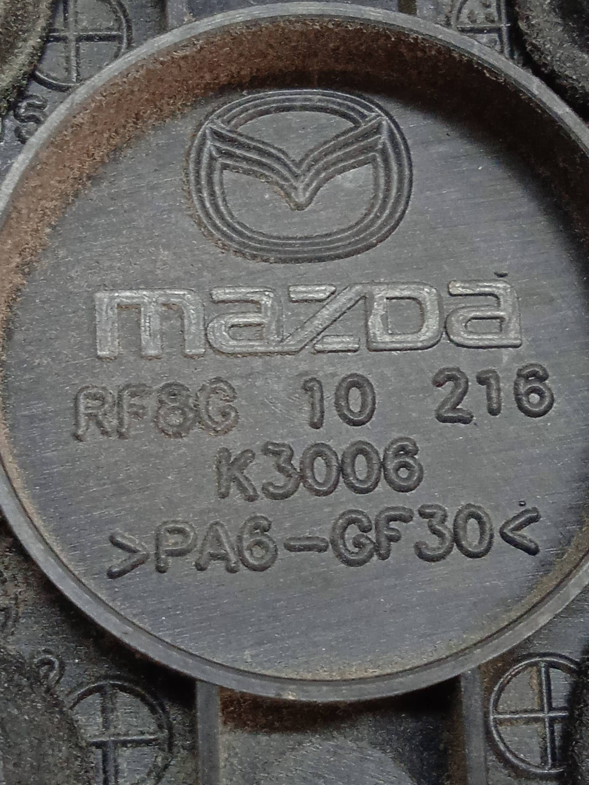 MAZDA 6 GH (2007-2013) Декоративная крышка двигателя RF8G10216 24332114