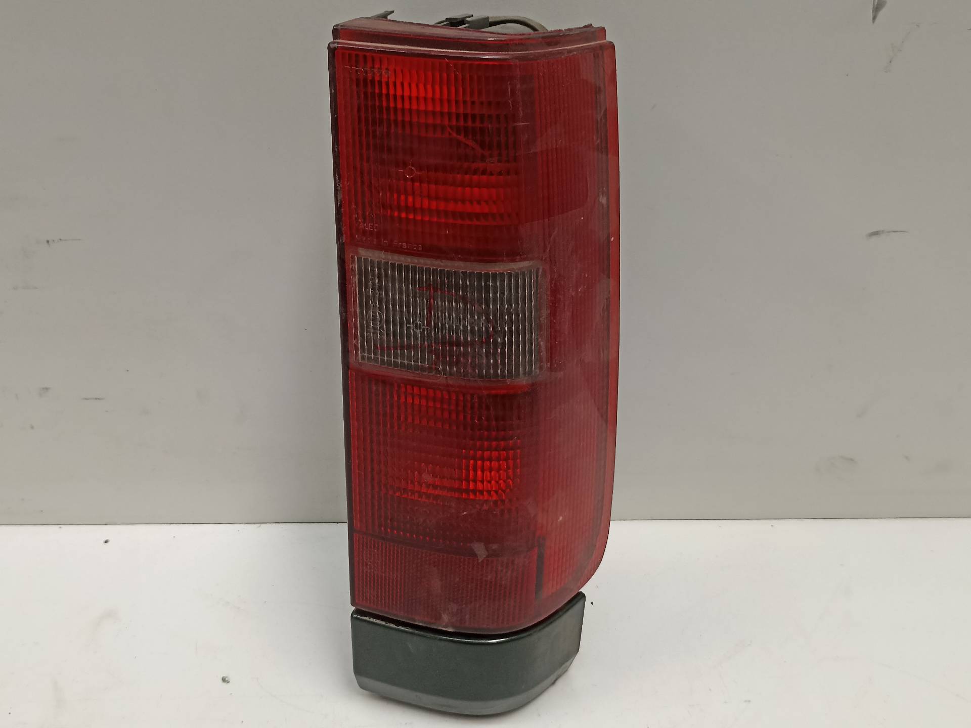 VOLVO 850 1 generation (1992-1997) Rear Right Taillight Lamp 3512320 24310922