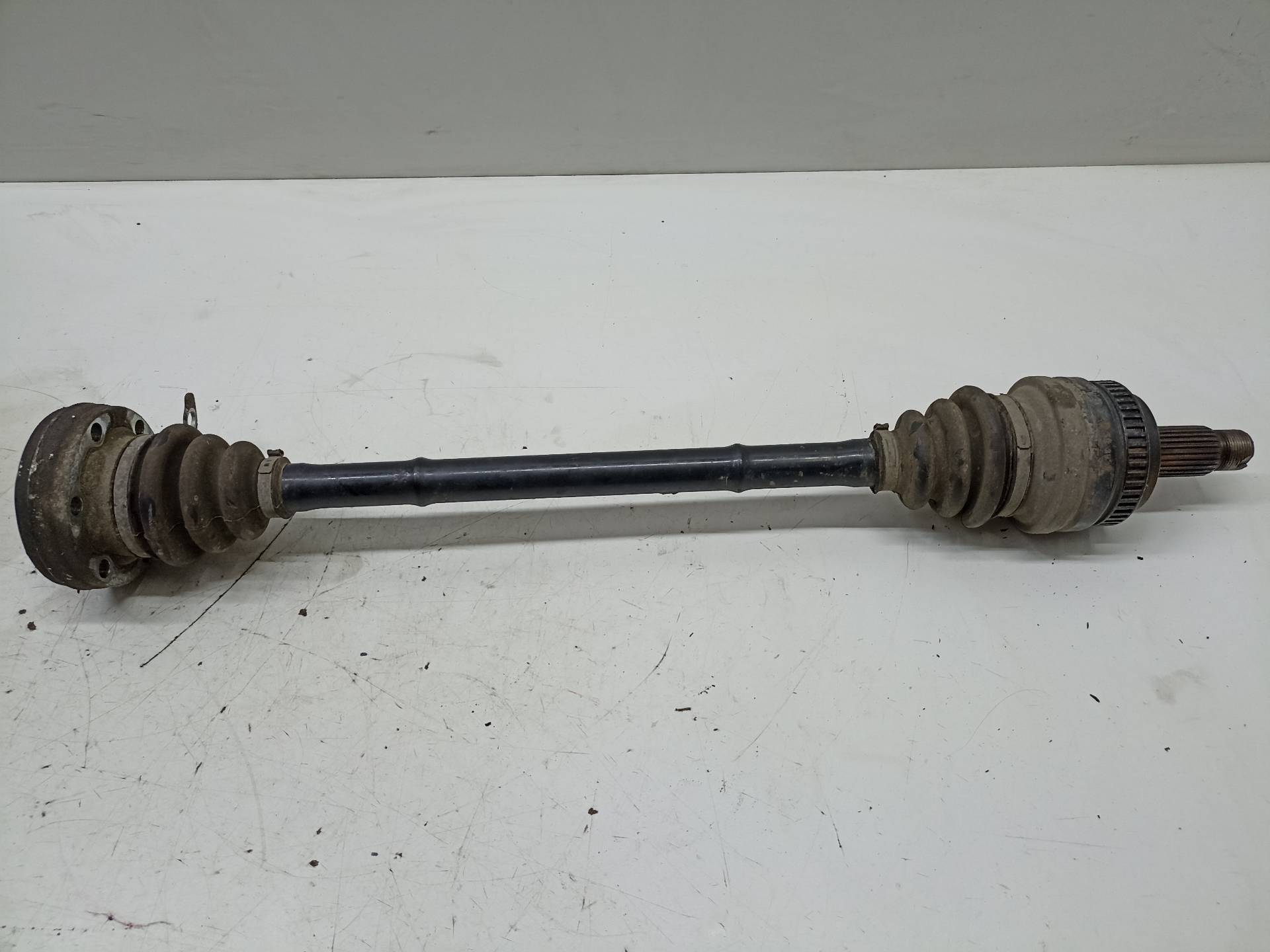 BMW 1 Series E81/E82/E87/E88 (2004-2013) Rear Right Driveshaft 7533446 24332997