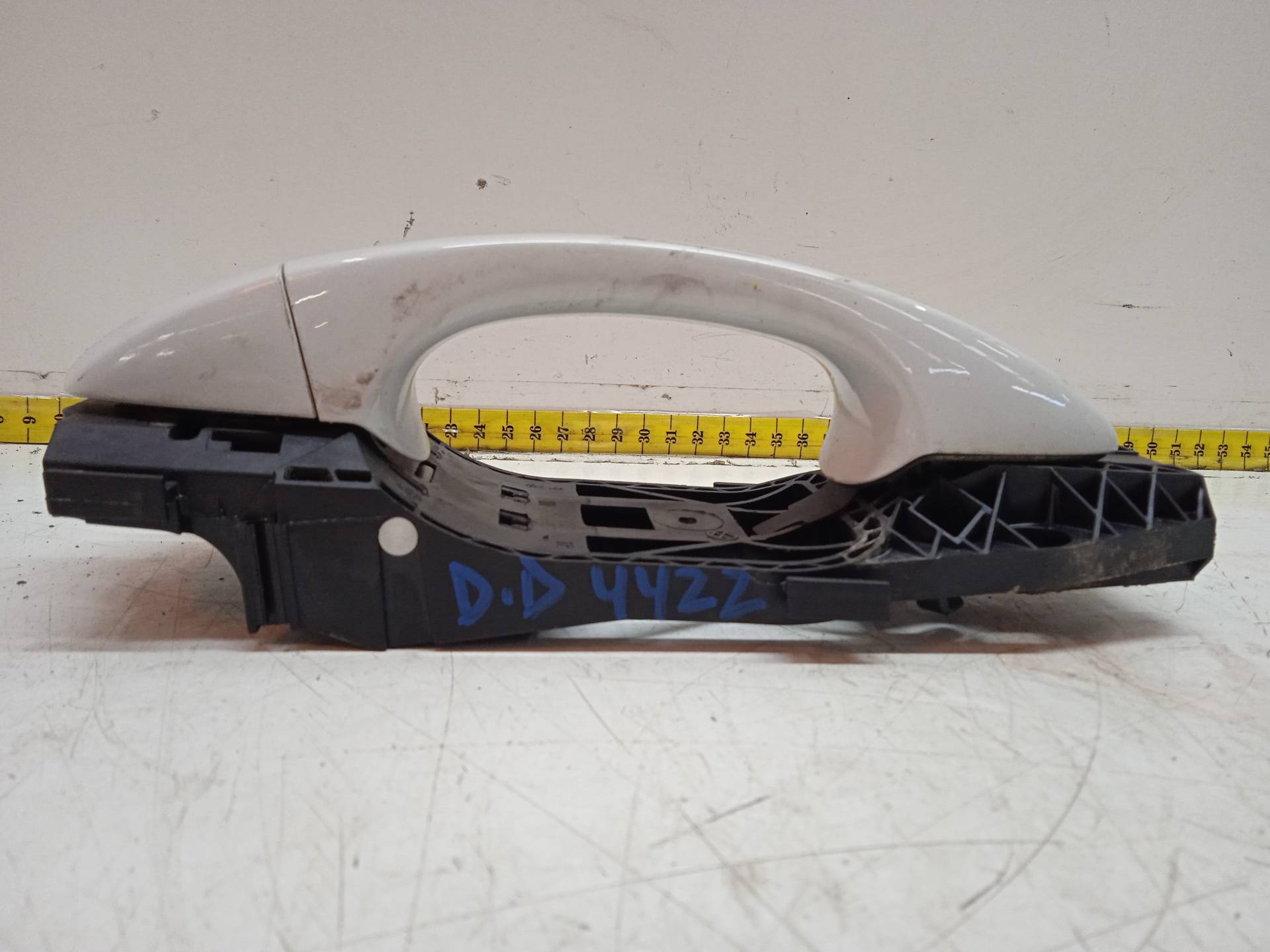 SKODA Octavia 3 generation (2013-2020) Priekinių dešinių durų išorinė rankenėlė 24330704