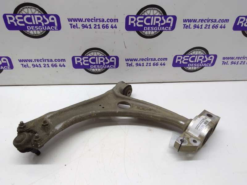 VOLKSWAGEN Passat B6 (2005-2010) Front Right Arm 3C0153D 24311127