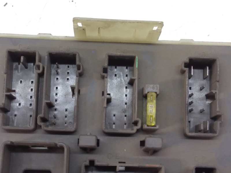 PEUGEOT Focus 1 generation (1998-2010) Fuse Box 98AG14A073AH 24316842