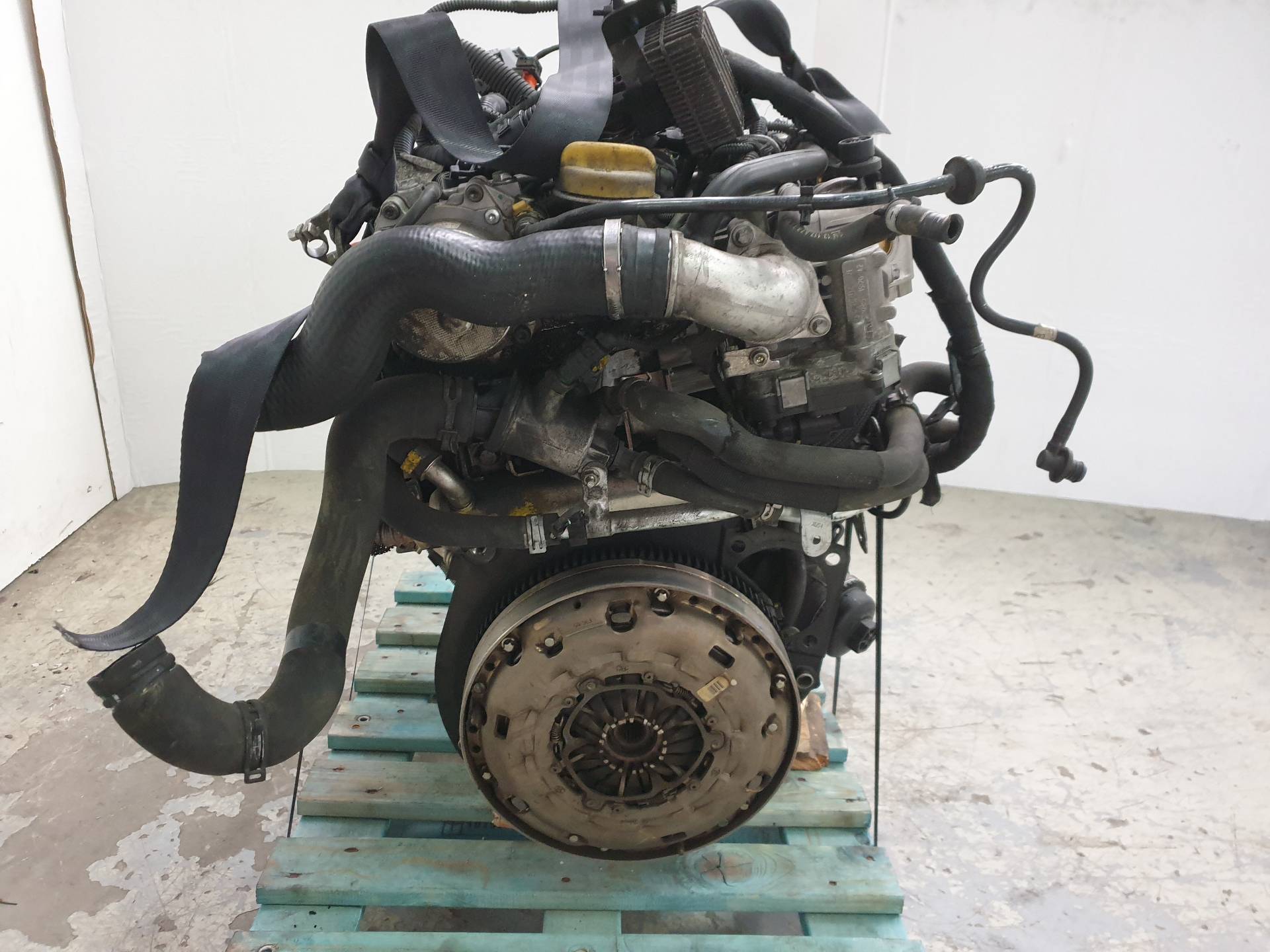 OPEL Astra H (2004-2014) Engine Z19DTH 24341360