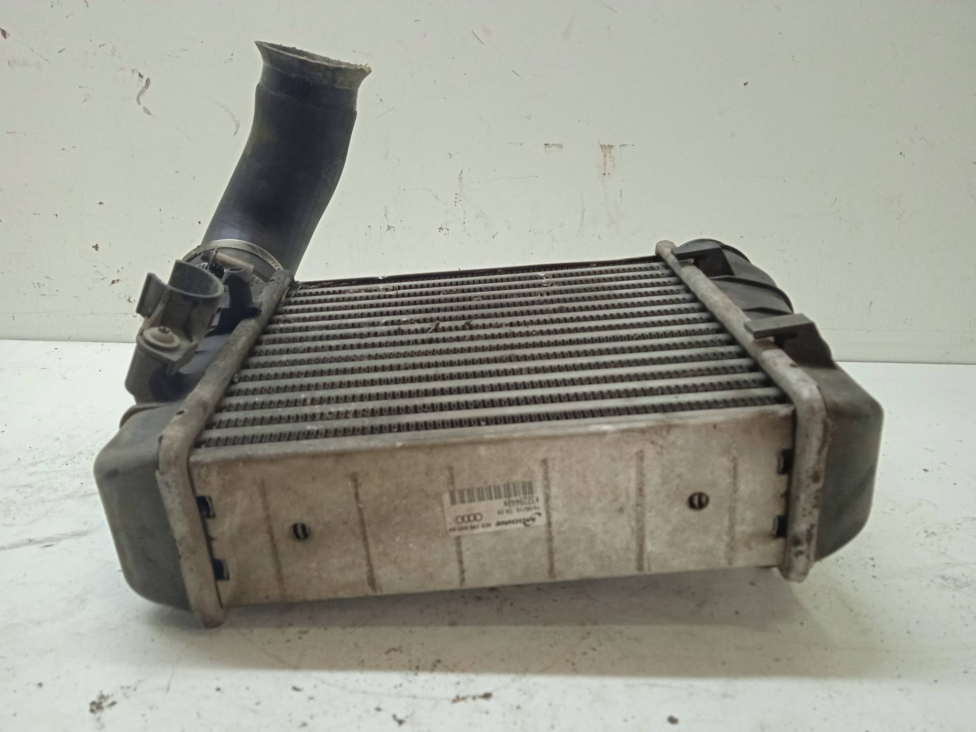 SEAT Exeo 1 generation (2009-2012) Intercooler Radiator 8E0145805AA 24336643