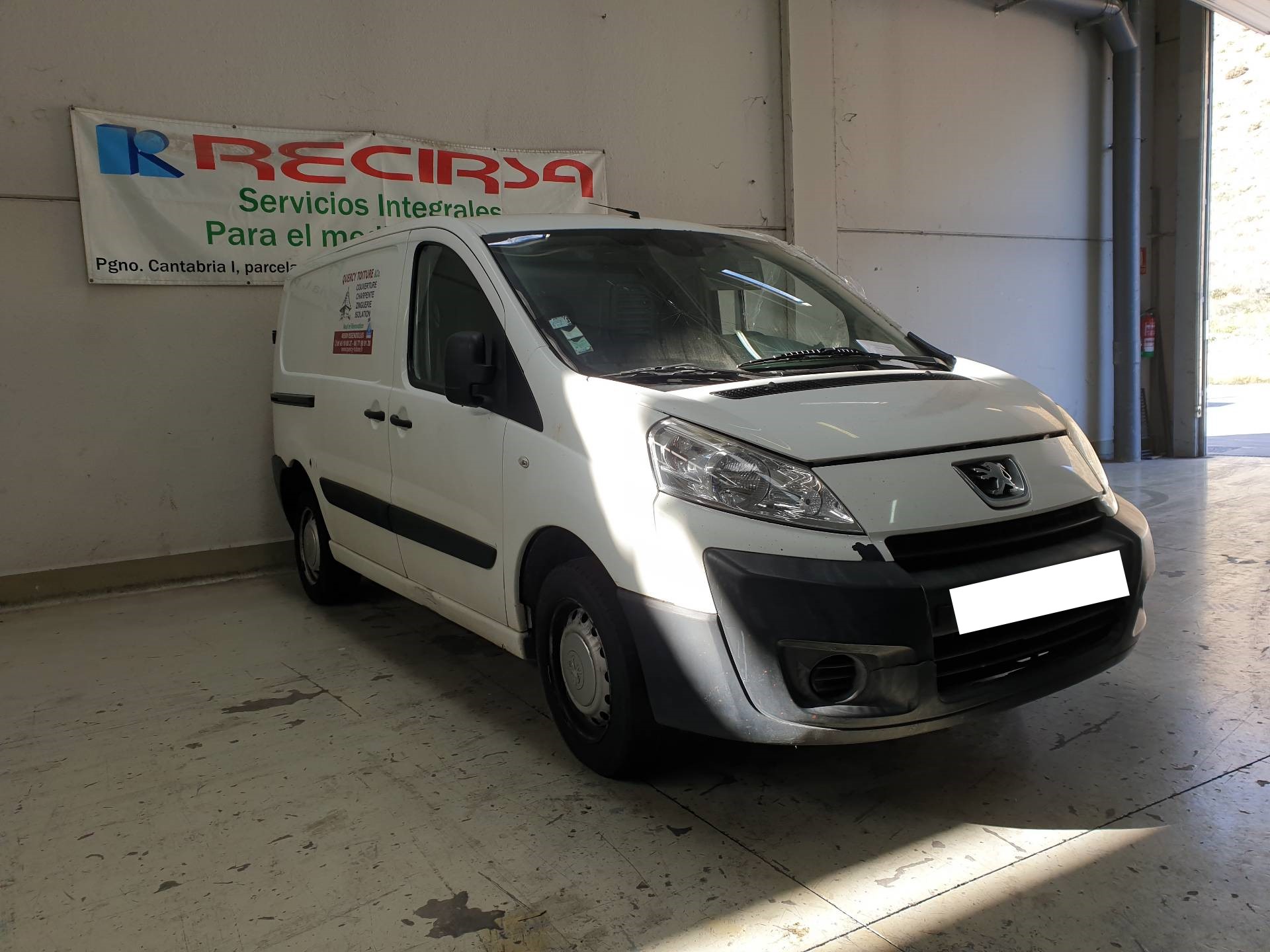 PEUGEOT Expert 2 generation (2007-2020) Feu arrière de hayon côté gauche 8702C5 25438210