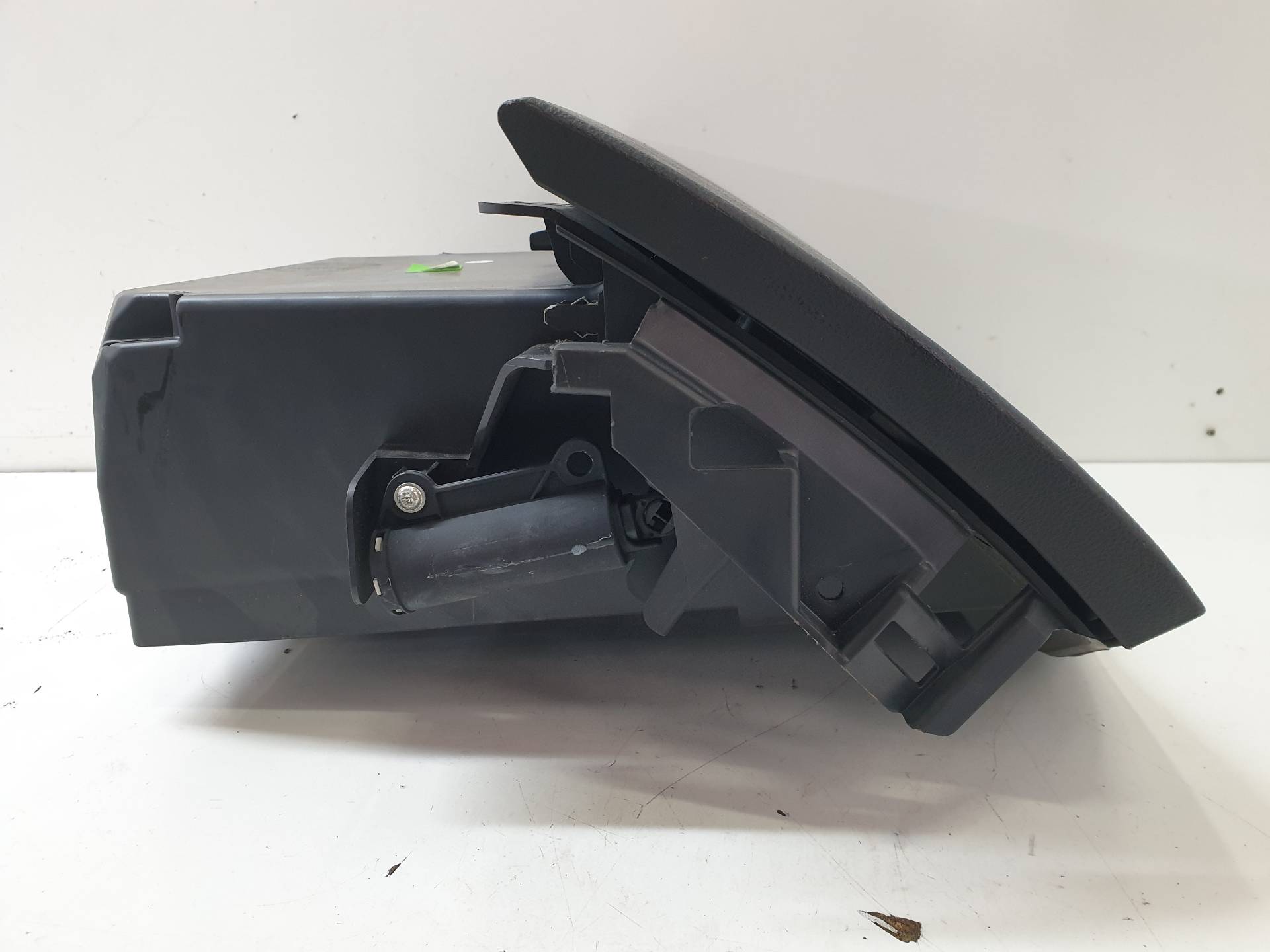 FORD Focus 3 generation (2011-2020) Glove Box BM51A06044 25568289